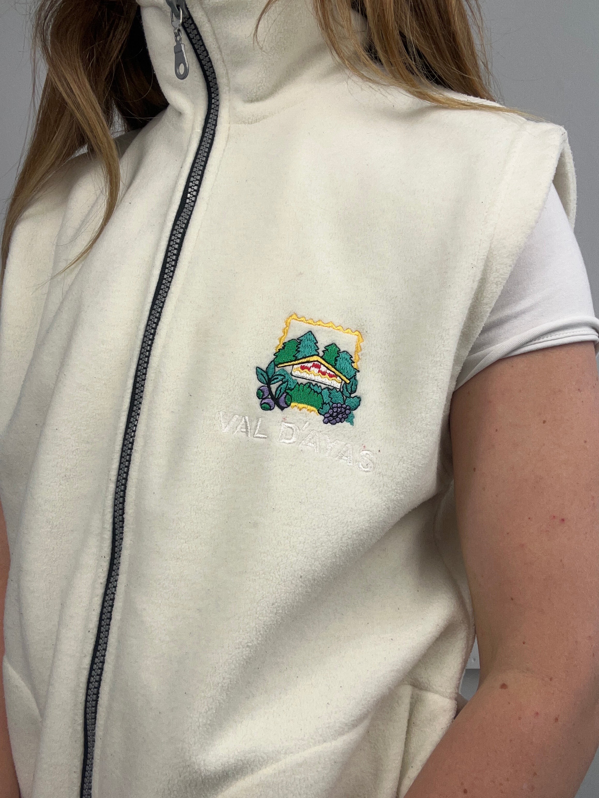Cream 90's Fleece Gillet Size 10