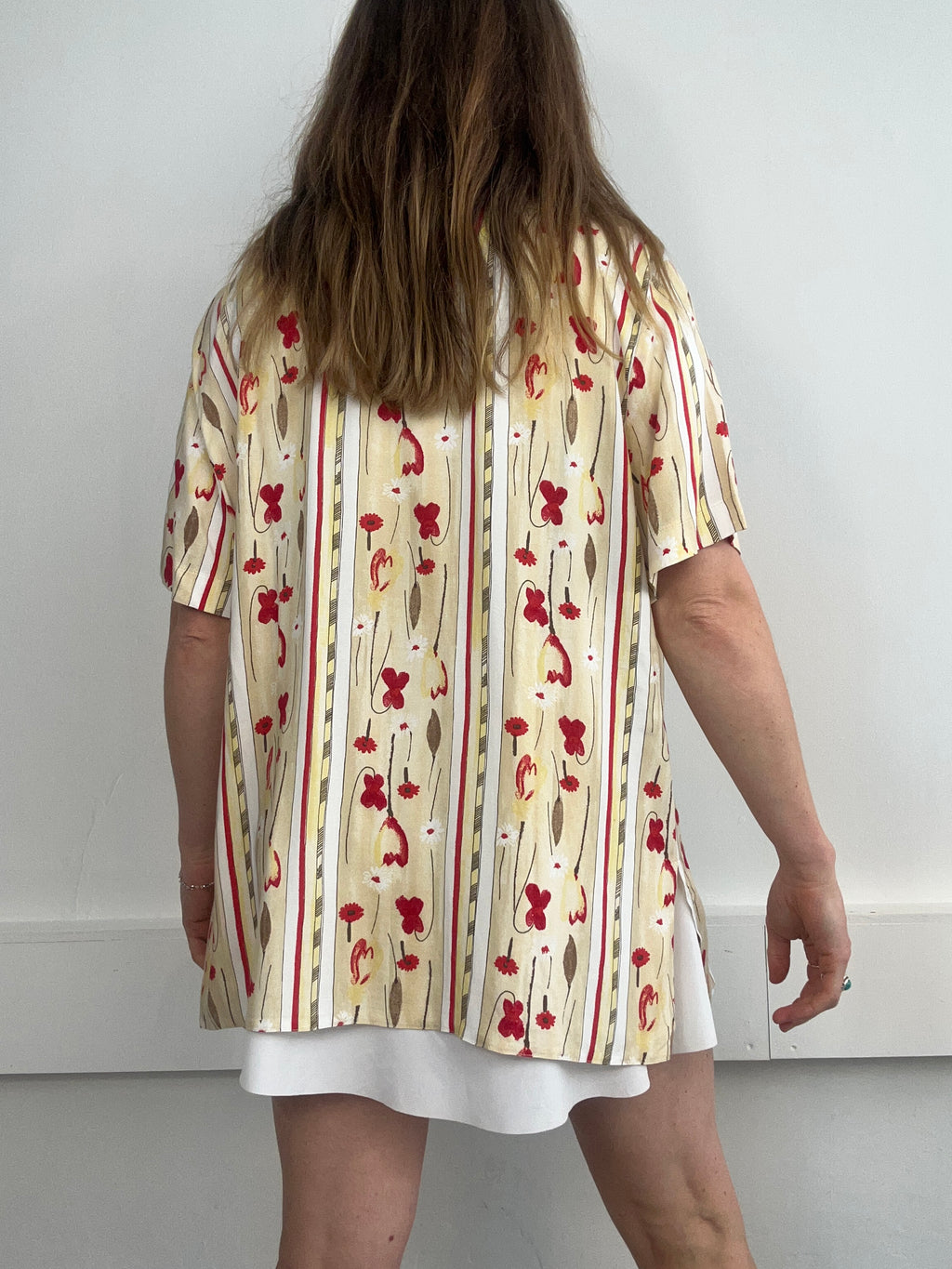 Floral 90's Shirt Size m