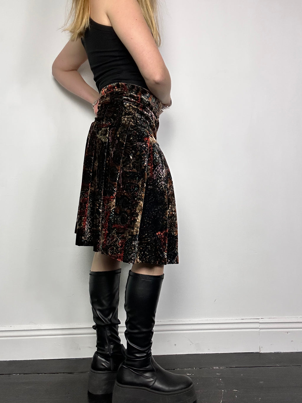 Floral Velvet Midi Skirt Size 8