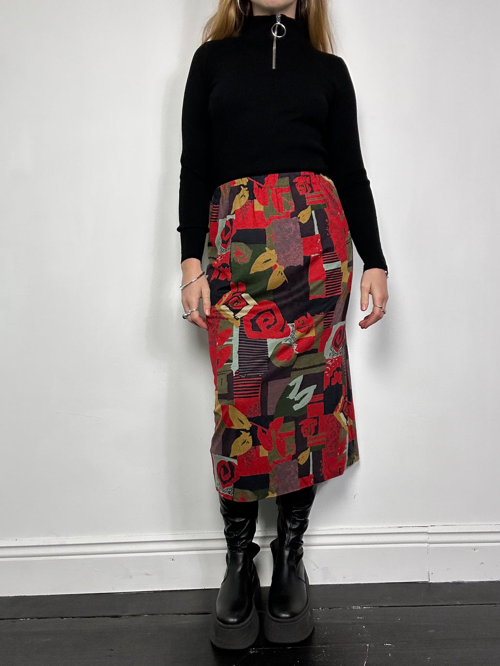 Swirl Geo print Midi Skirt Size 8