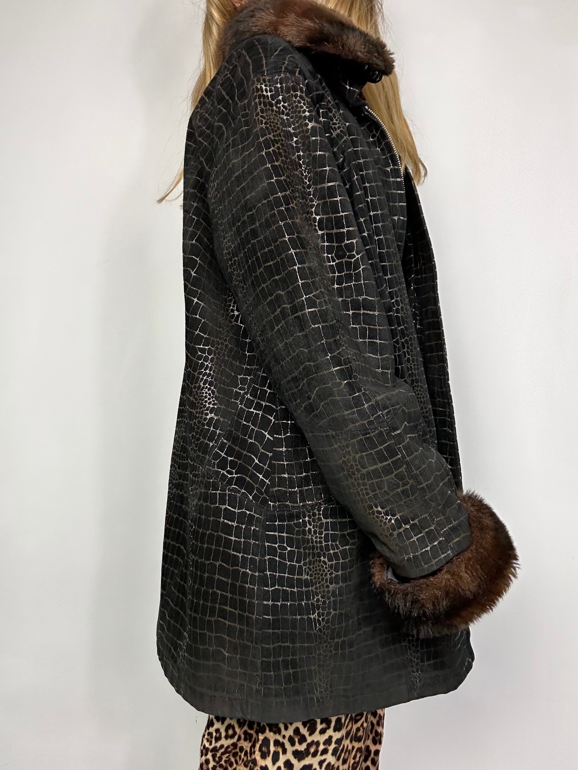 Leather Snake Skin Afghan Size 12