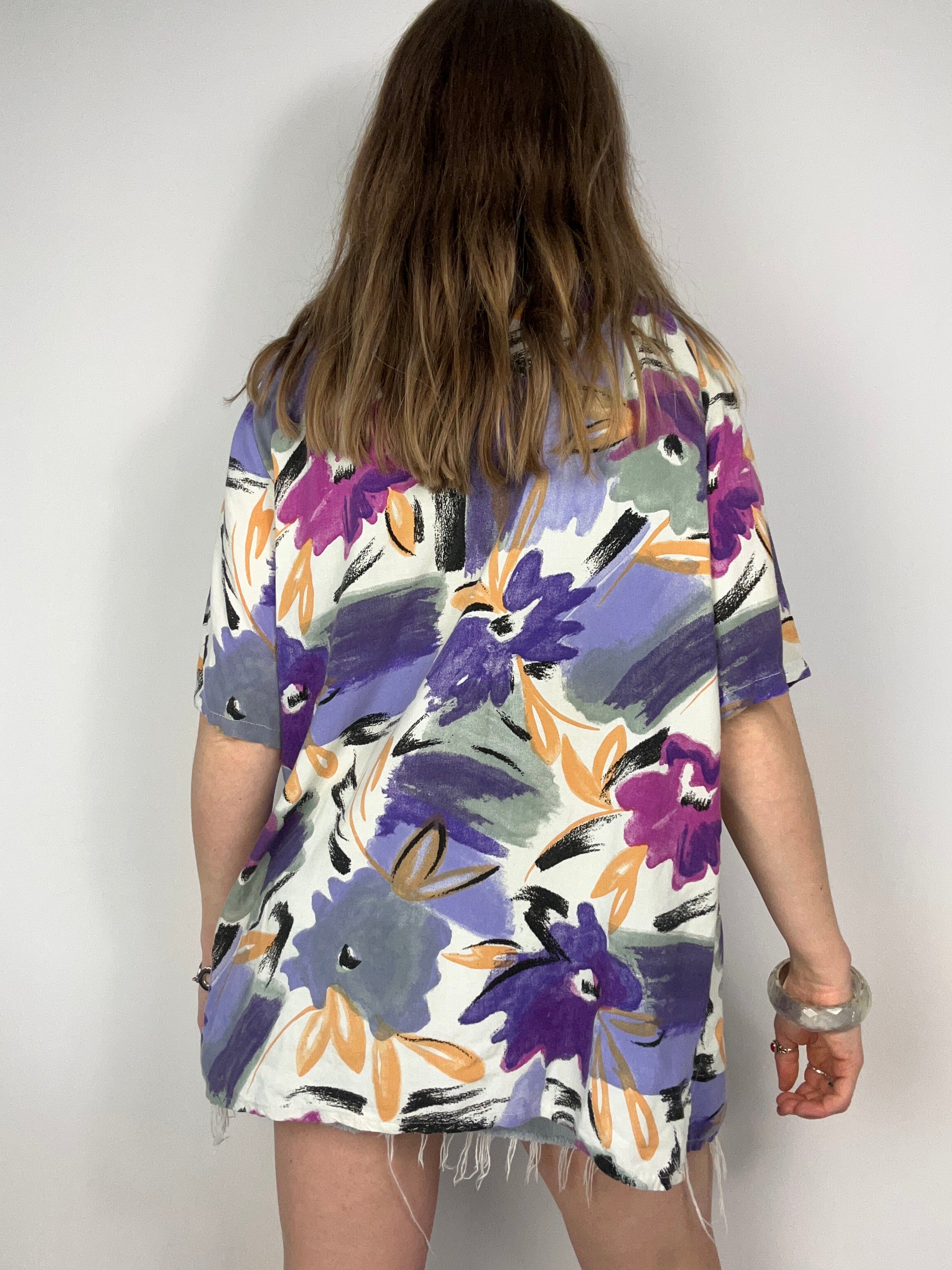 Floral 90's Lilac Shirt Size M