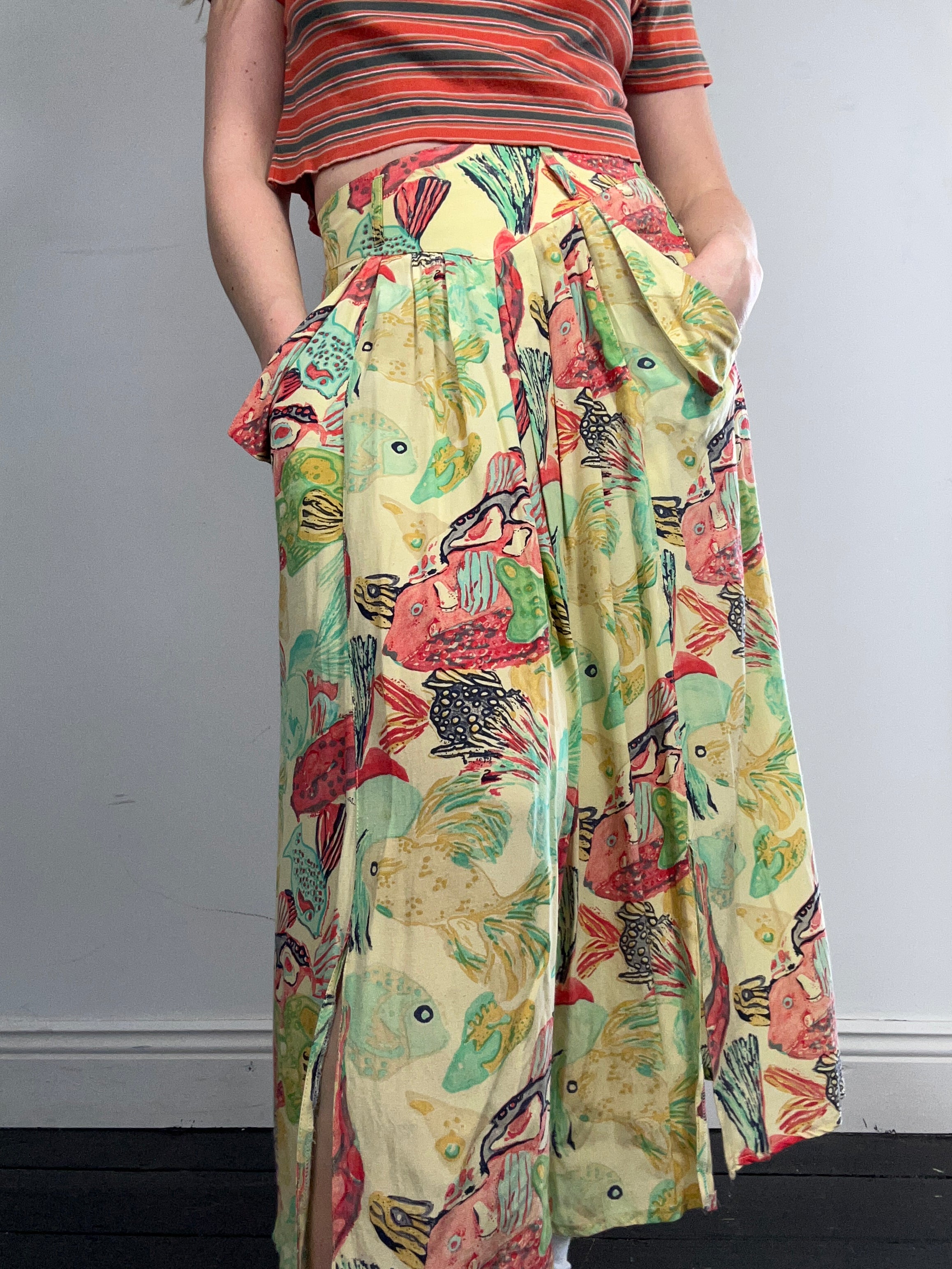 Fish print Midi Skirt Size 8