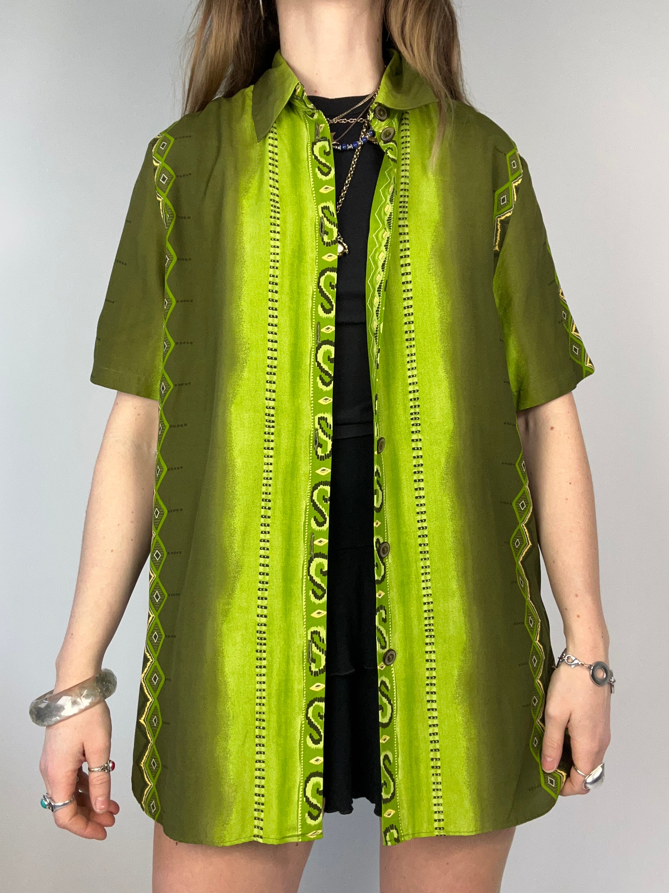 Green Ombre 90's Shirt Size L