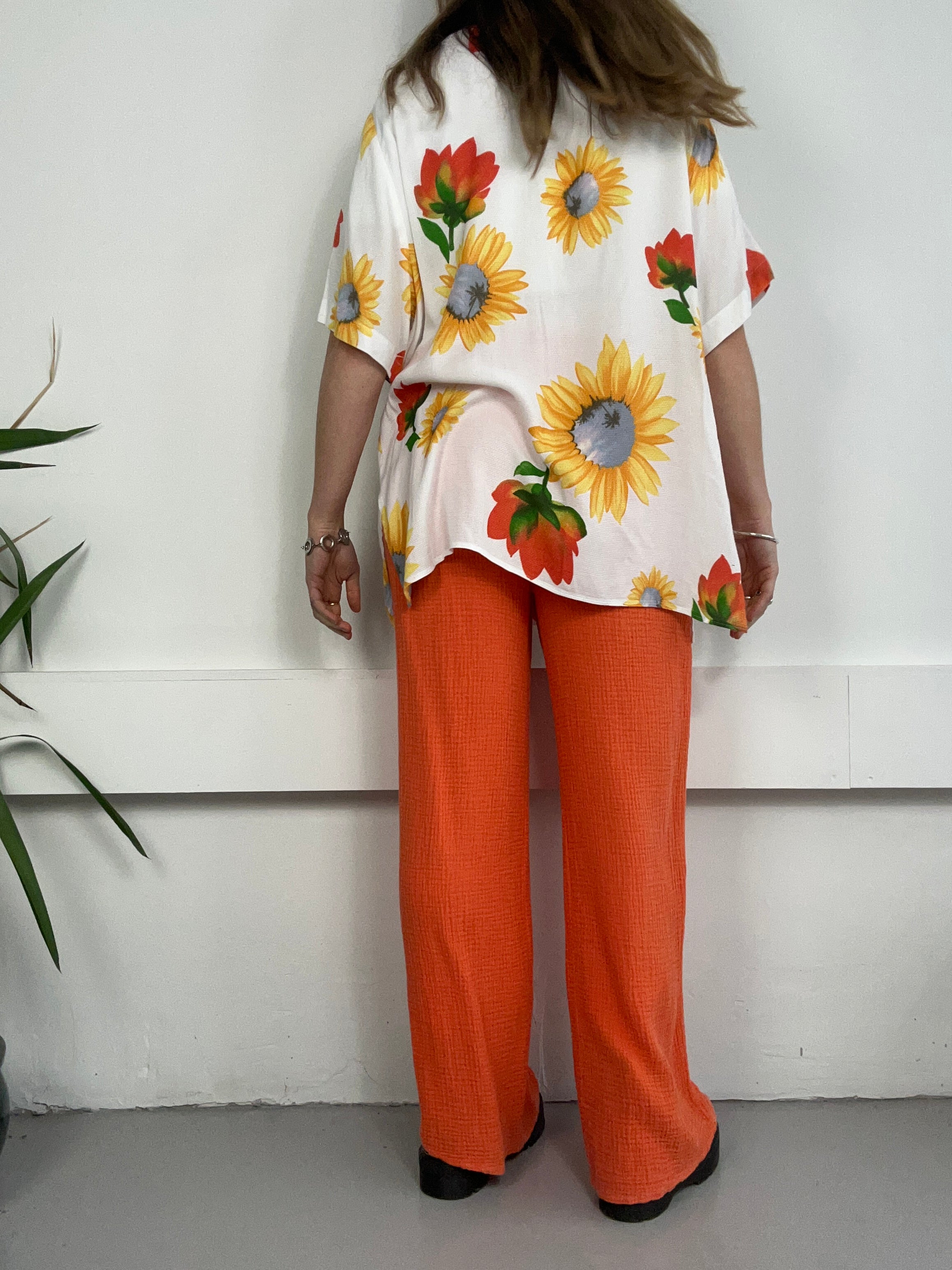 Sunflower 90's Shirt size 14