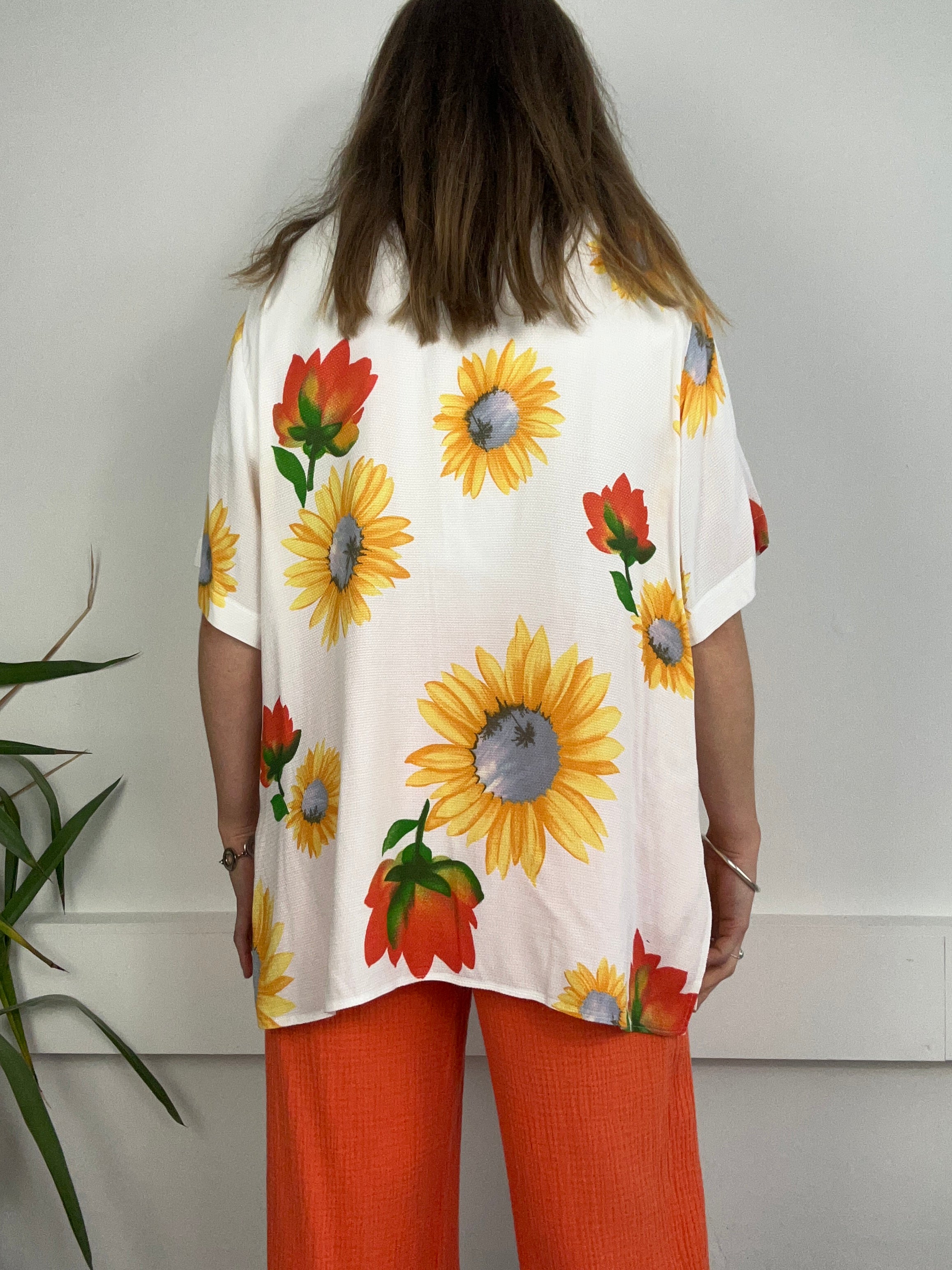 Sunflower 90's Shirt size 14