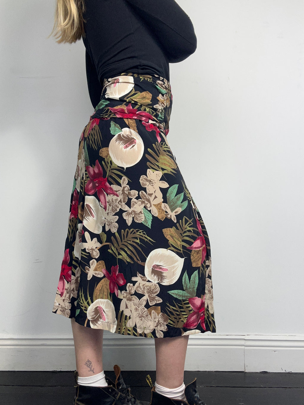 90's Floral Skirt Size 8