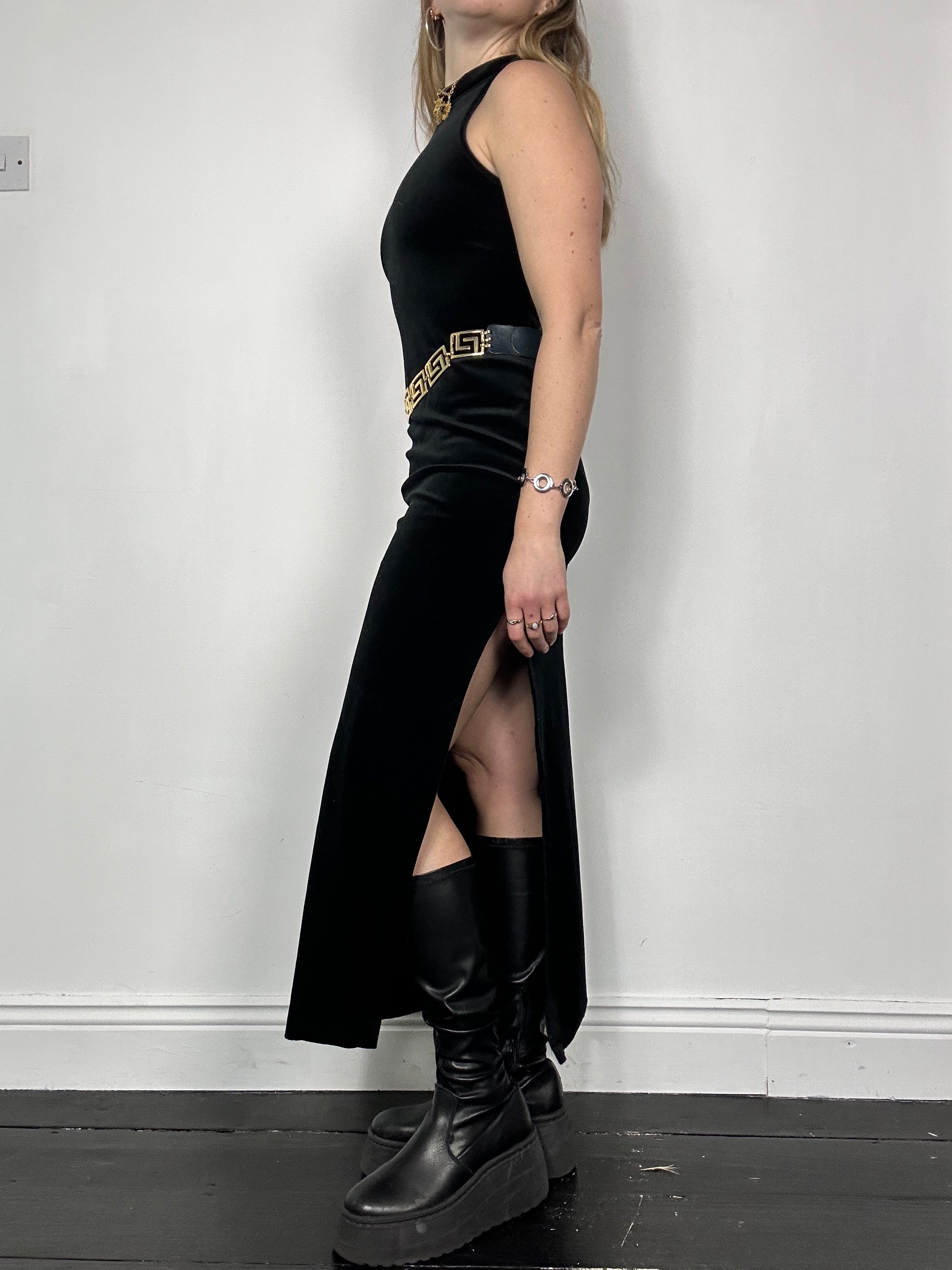 Black Velvet 90's Dress Size 8/10