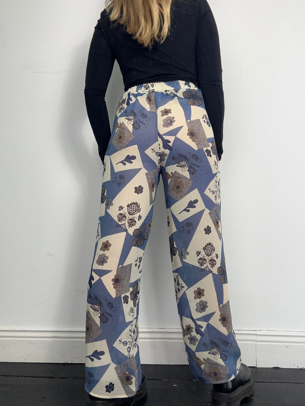 Wide Leg printed Sheer Pants Size 8/10