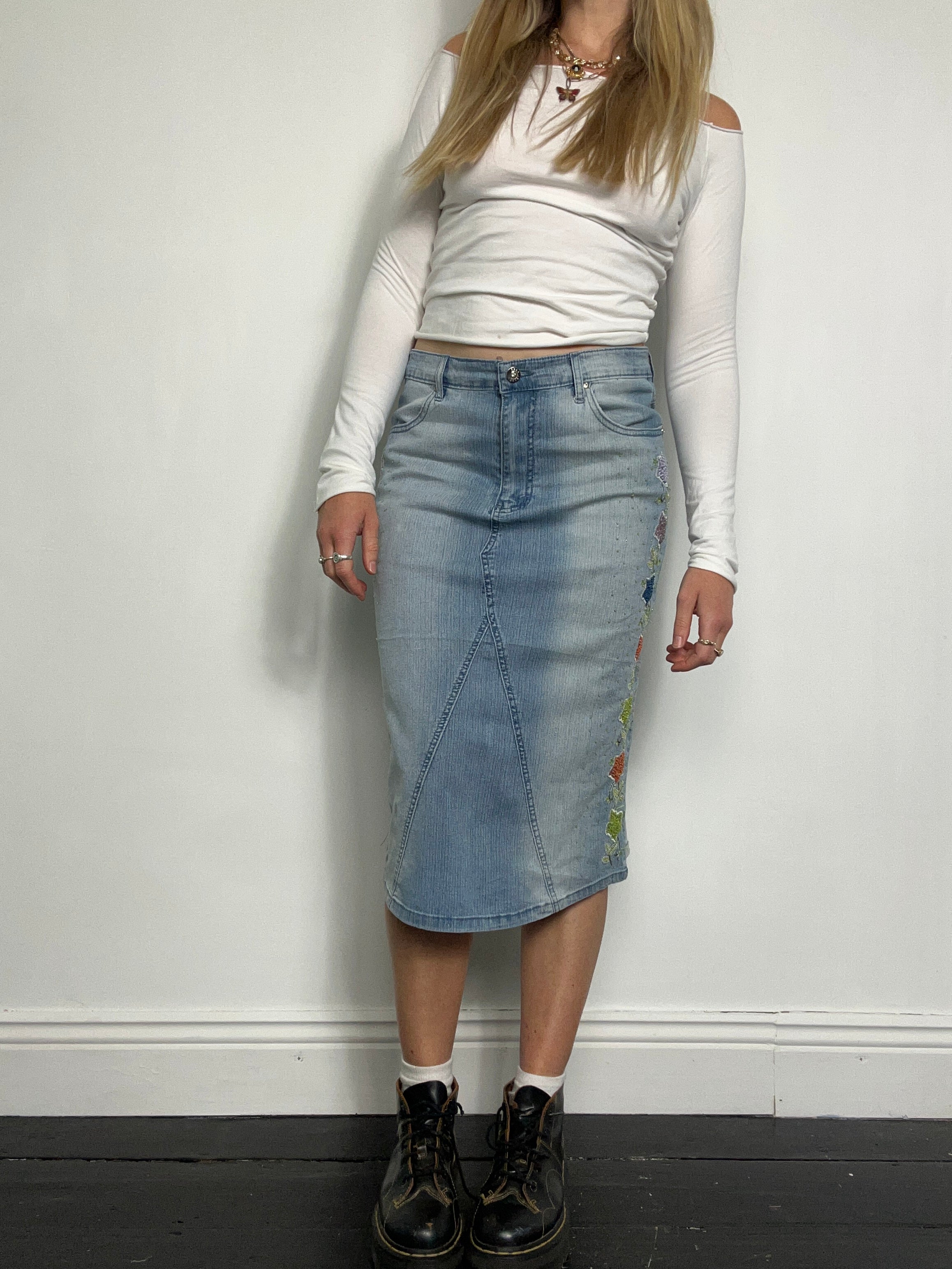 Denim Beaded Floral Midi Skirt Size 1)