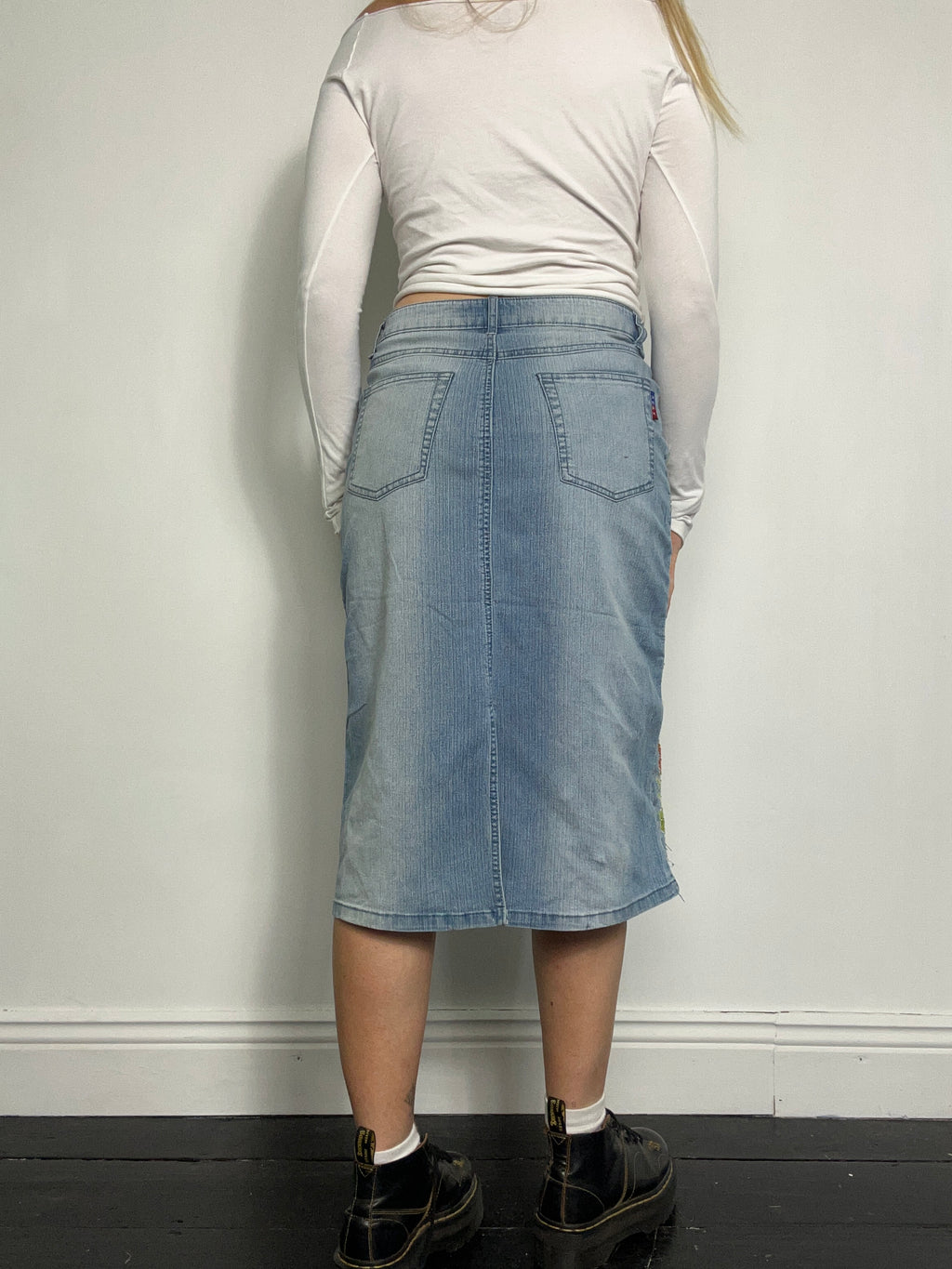 Denim Beaded Floral Midi Skirt Size 1)