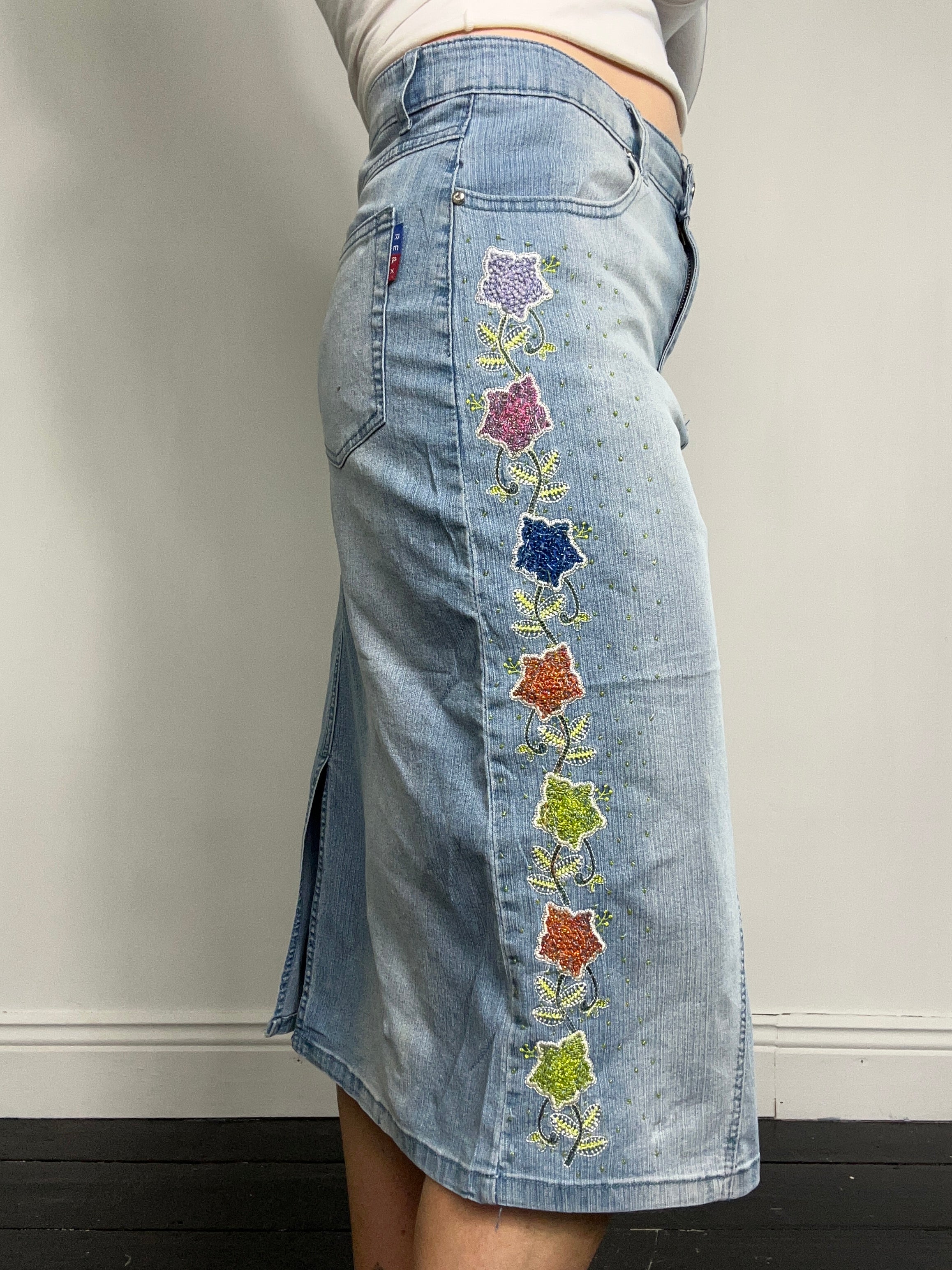 Denim Beaded Floral Midi Skirt Size 1)