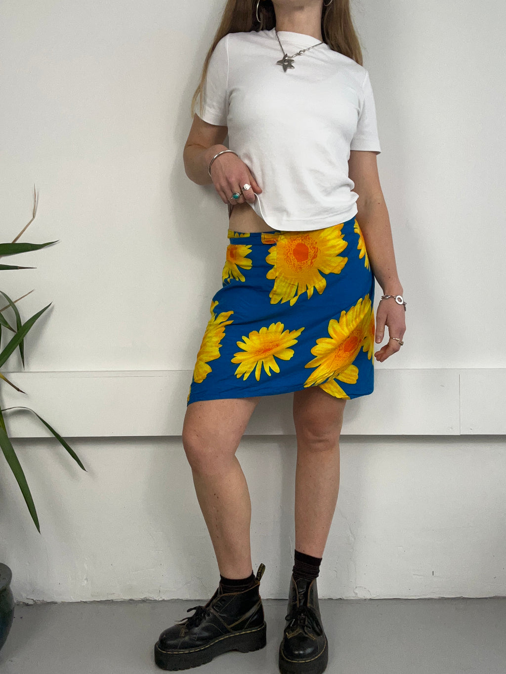 Sunflower wrap Skirt Size 8/10/12