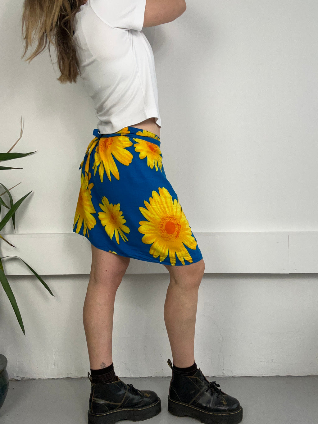 Sunflower wrap Skirt Size 8/10/12
