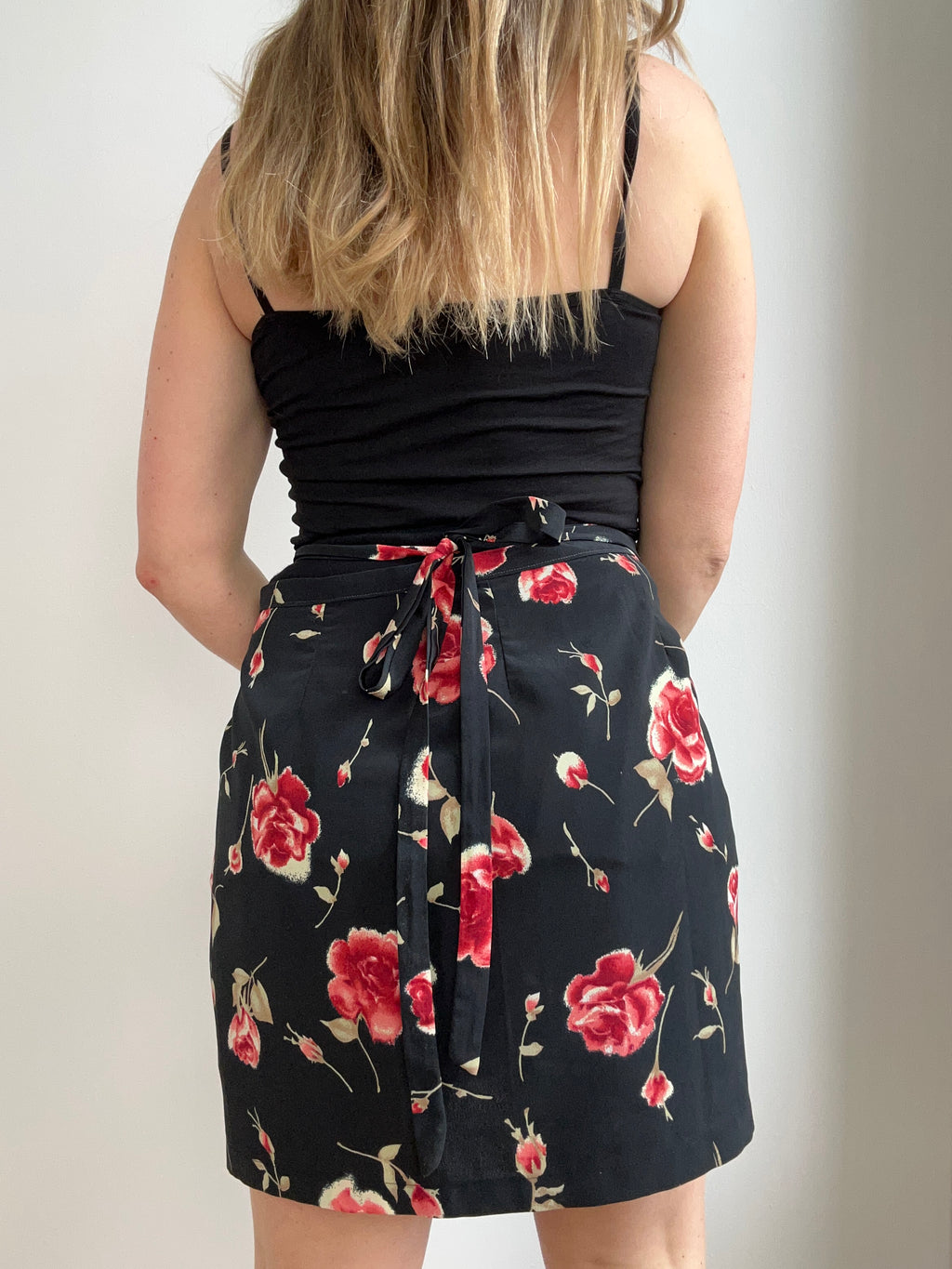 Floral 90's Wrap Mini Skirt Size 6/8/10