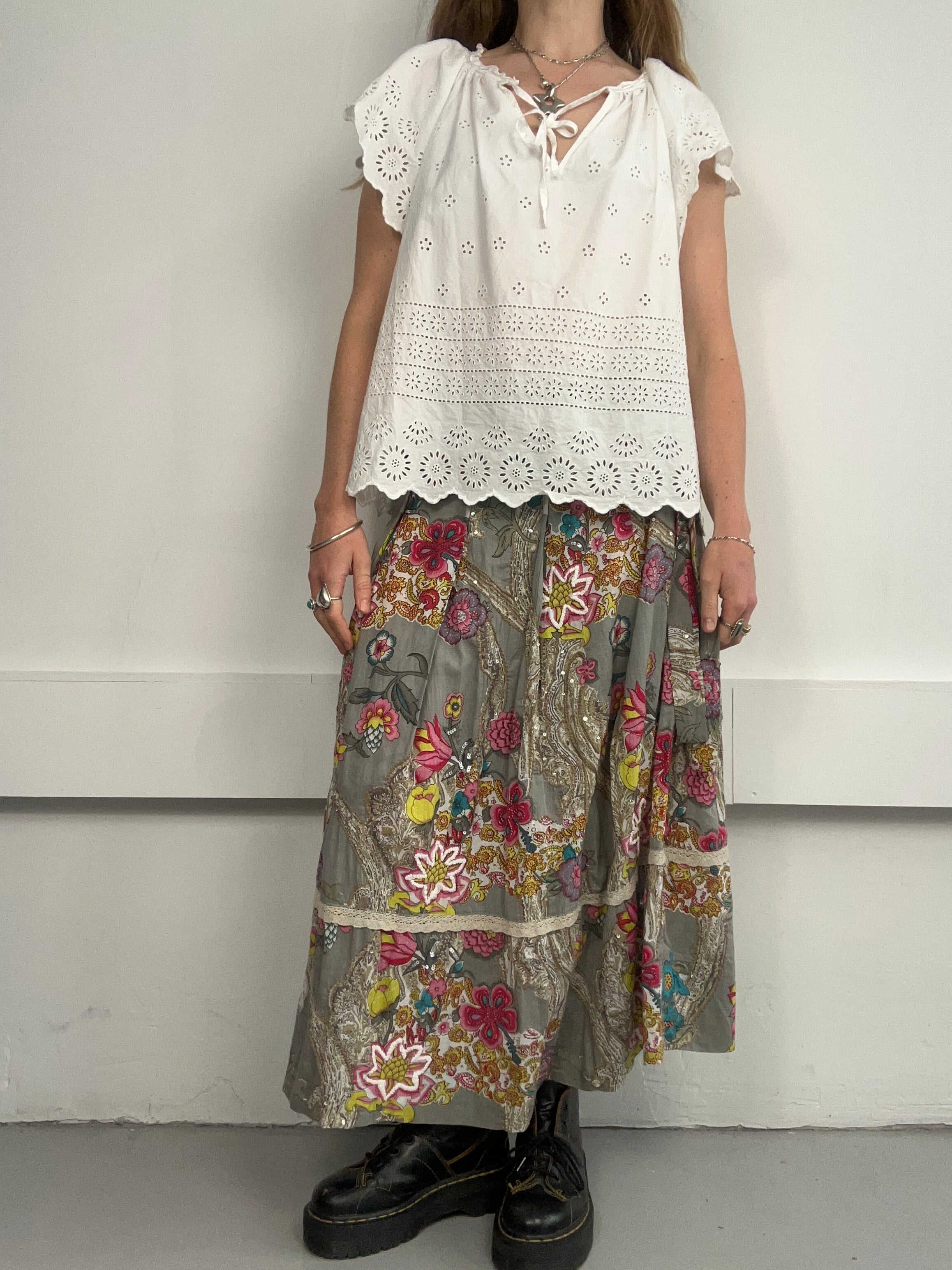 Gap White Ruffle Shirt Size 12/14