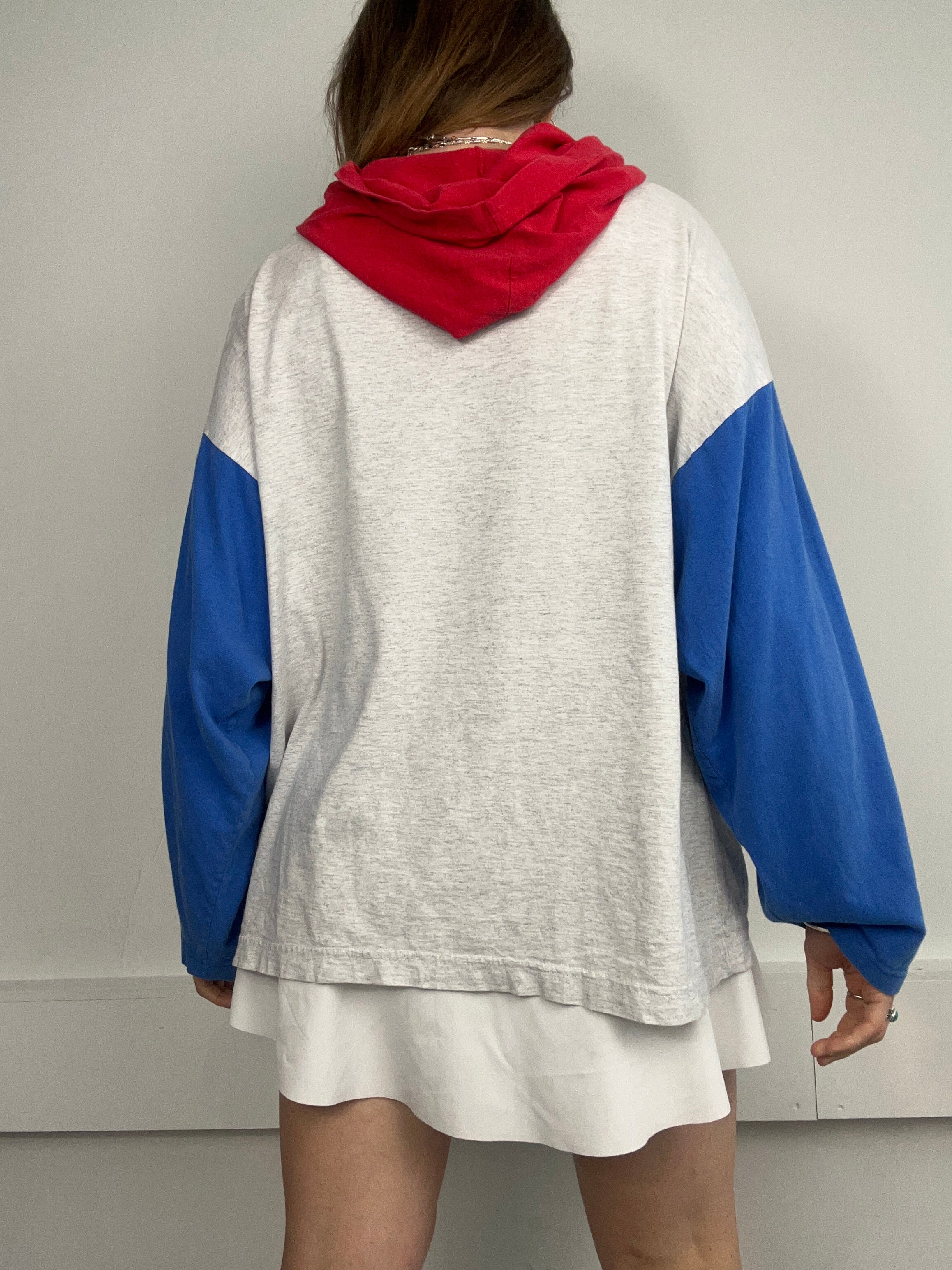 Looney Tunes Hoodie Size L