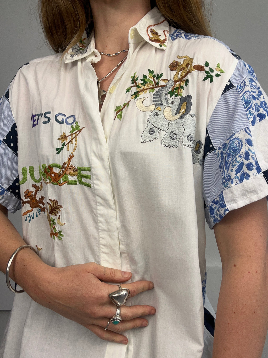 Jungle 90's Embroidered Shirt Size 12