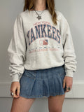 New York Yankees 90's Sweater Size S