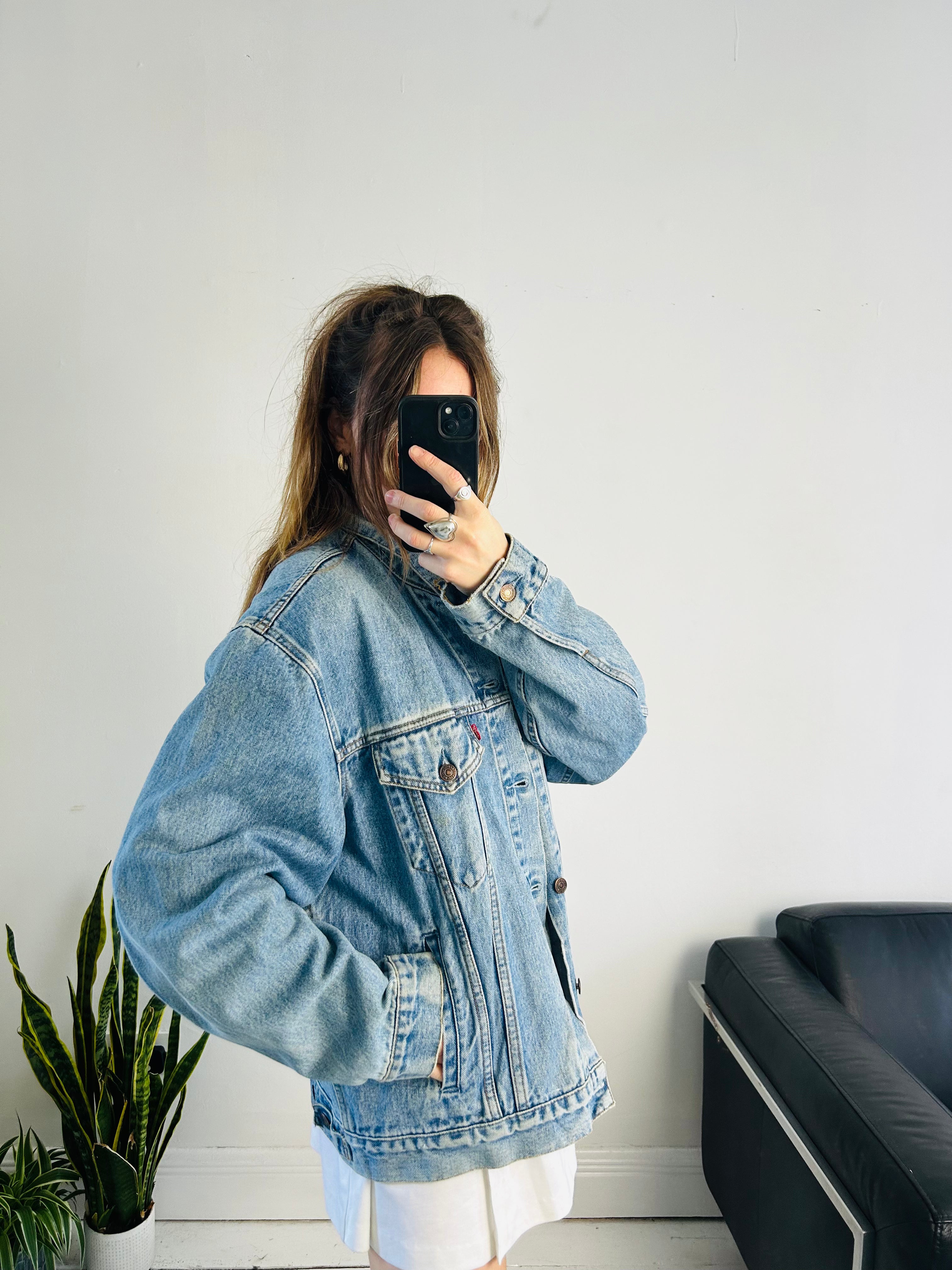 Levis Denim Jacket Size m/L