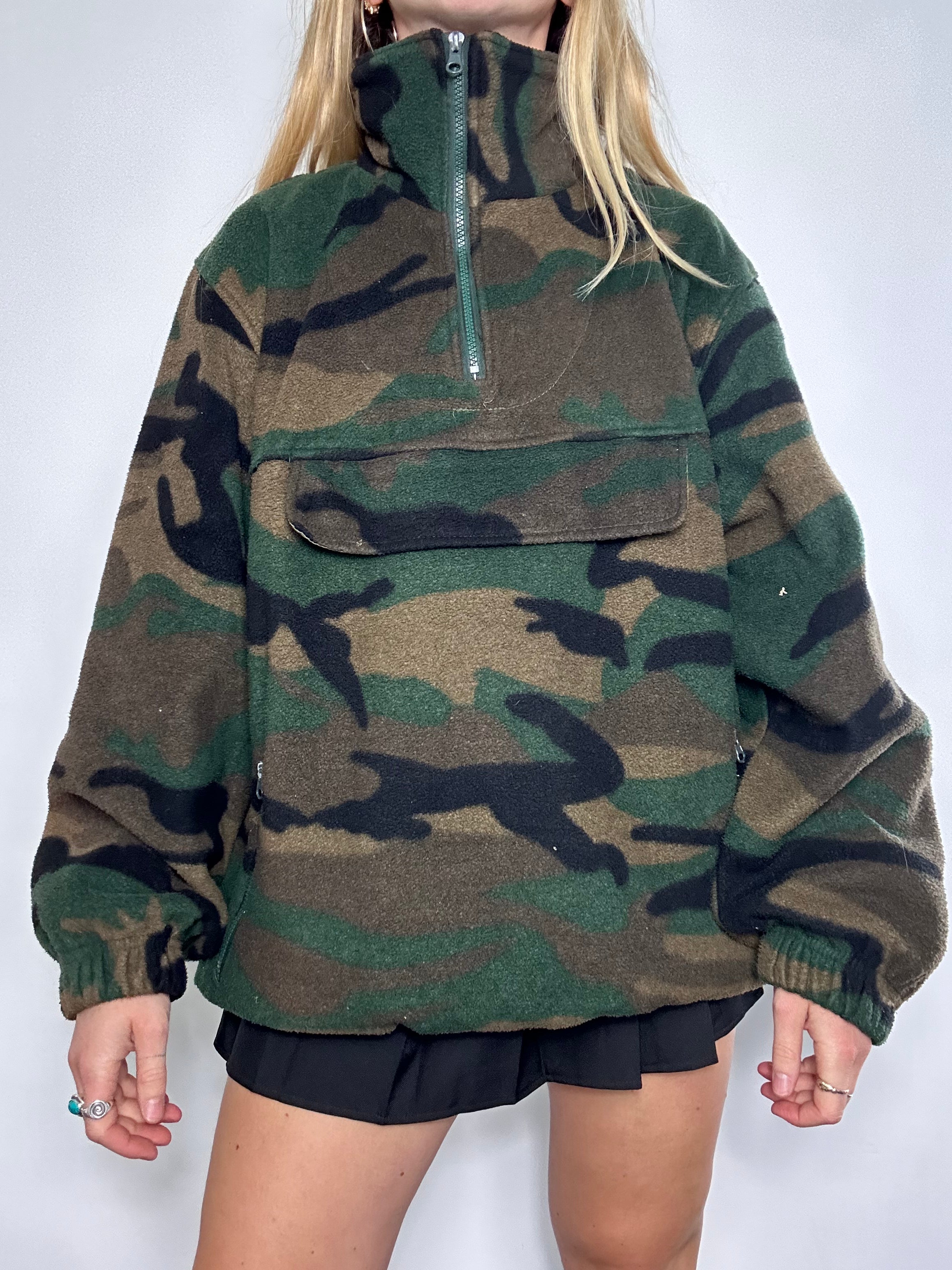Kaki Camo Half Zip Fleece Size L