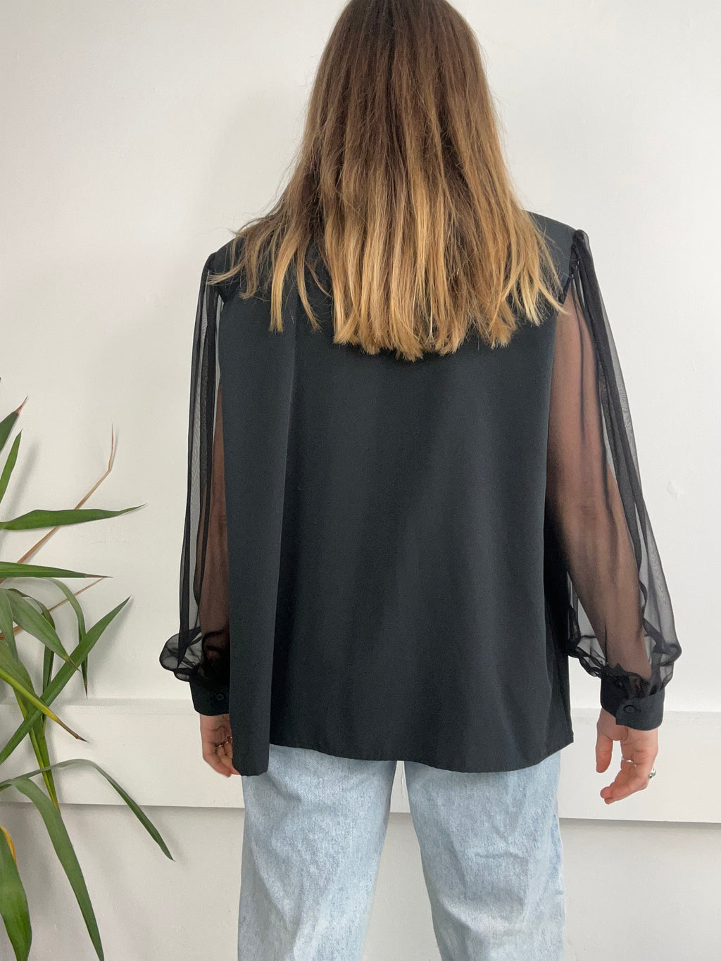 Black 80's Sheer Sleeve Shirt Size L