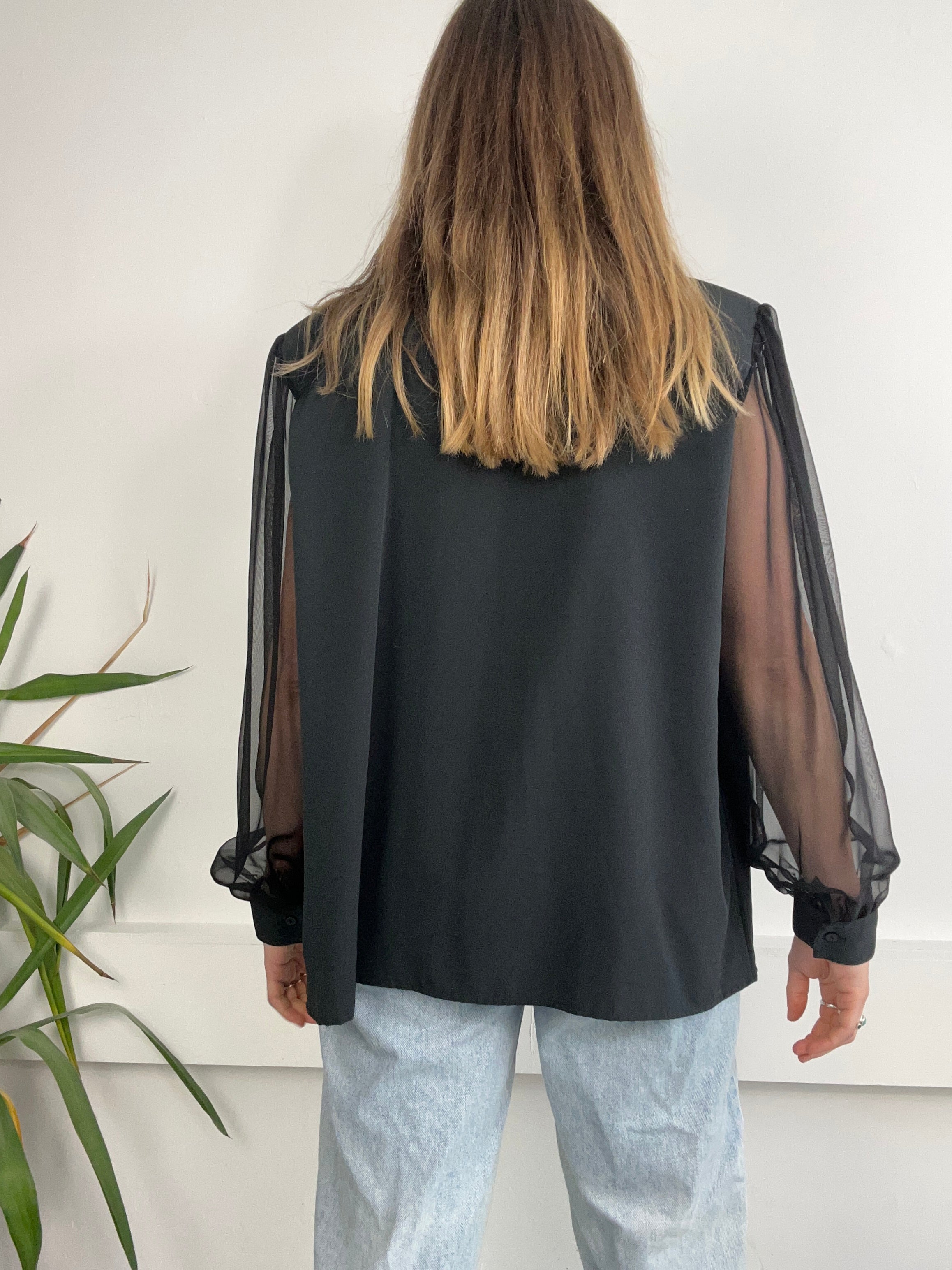 Black 80's Sheer Sleeve Shirt Size L