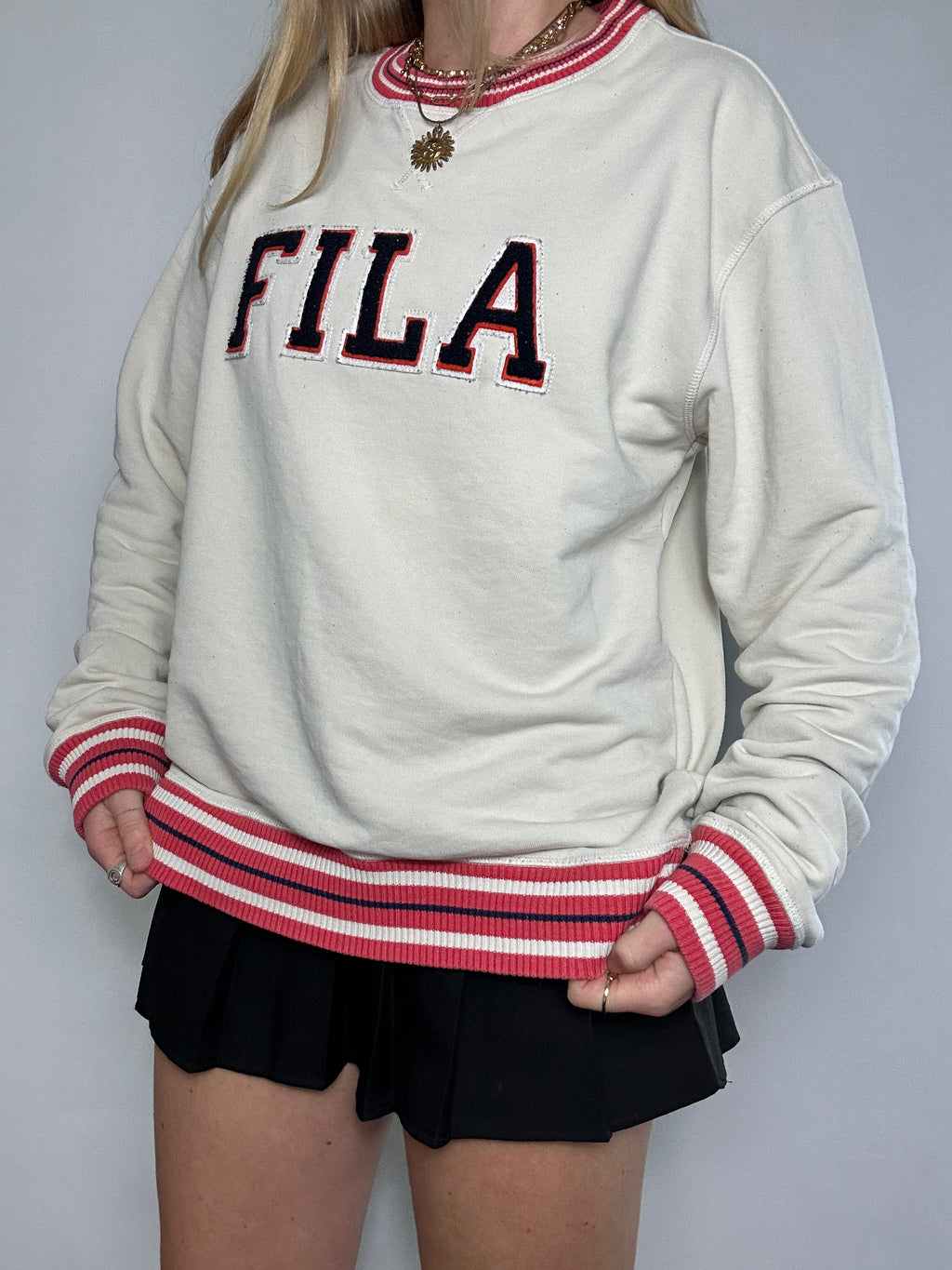 Fila 90's Cream Sweater Size M/L