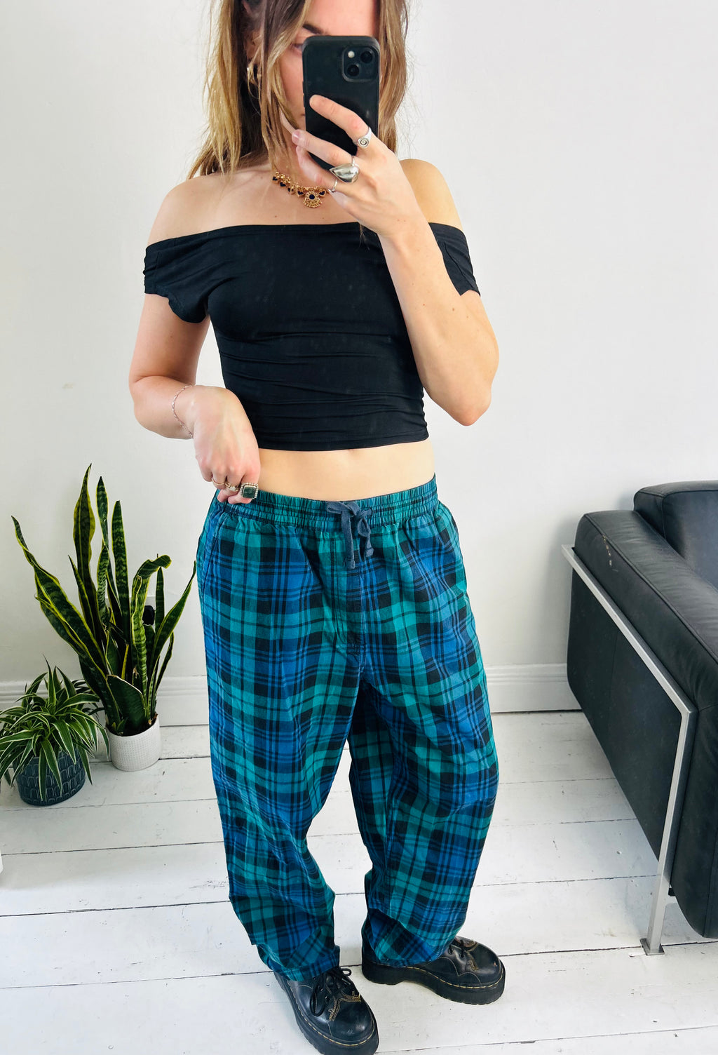 Vans tartan Baggy Skater Pants Size M