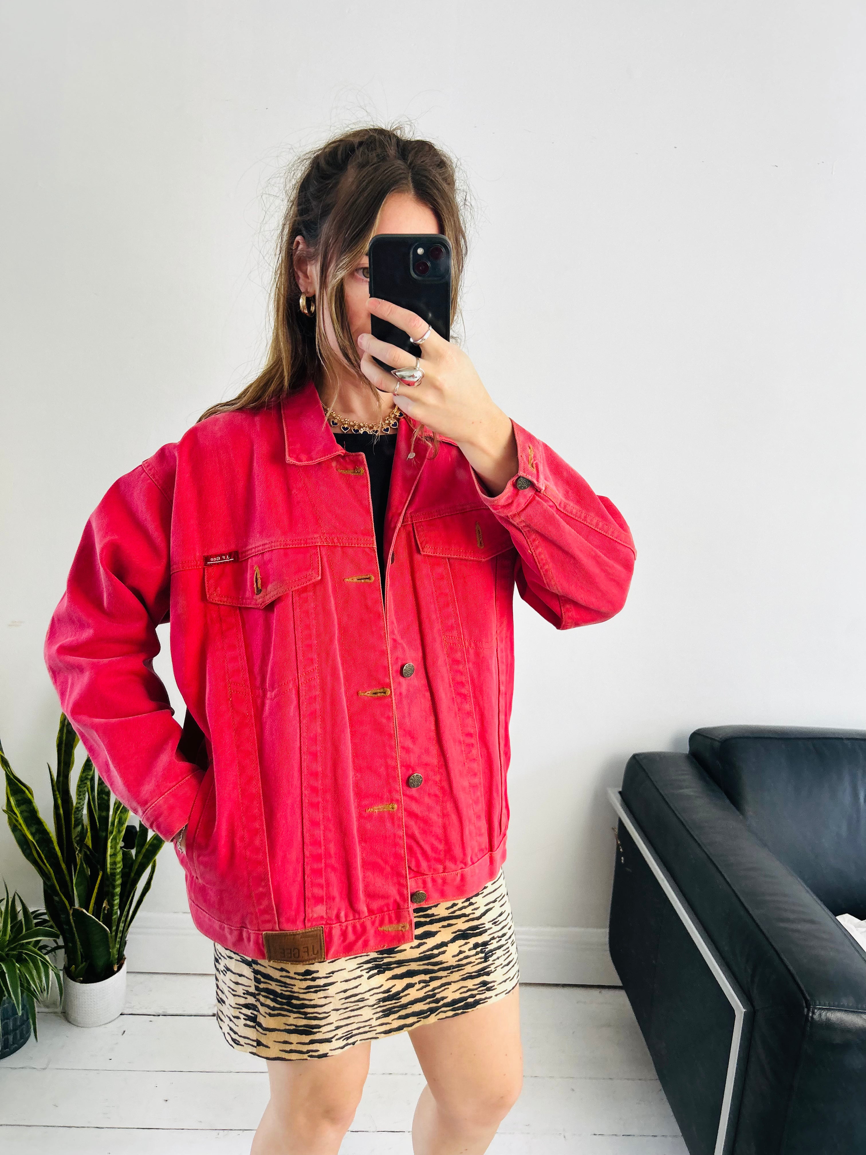 Red 90's Denim JAcker size M
