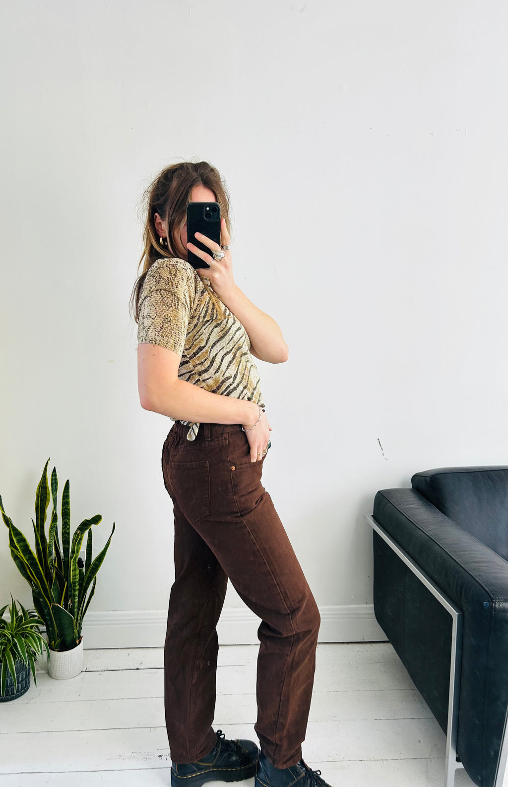 Brown mid Rise 90's Jeans Size 8