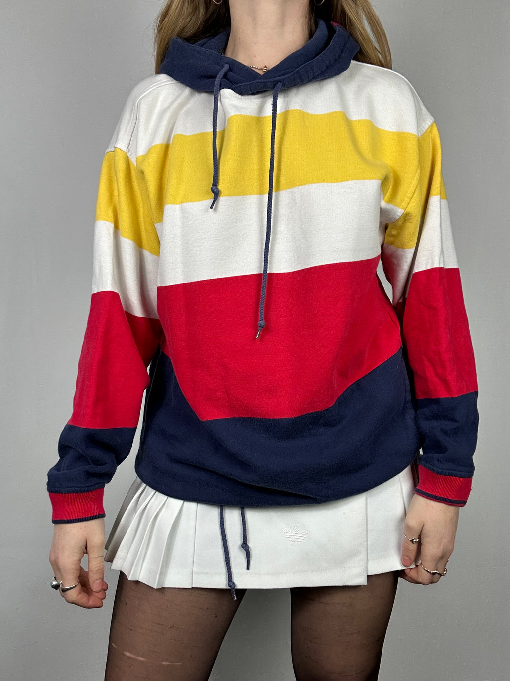Striped 90's Hoodie Size M
