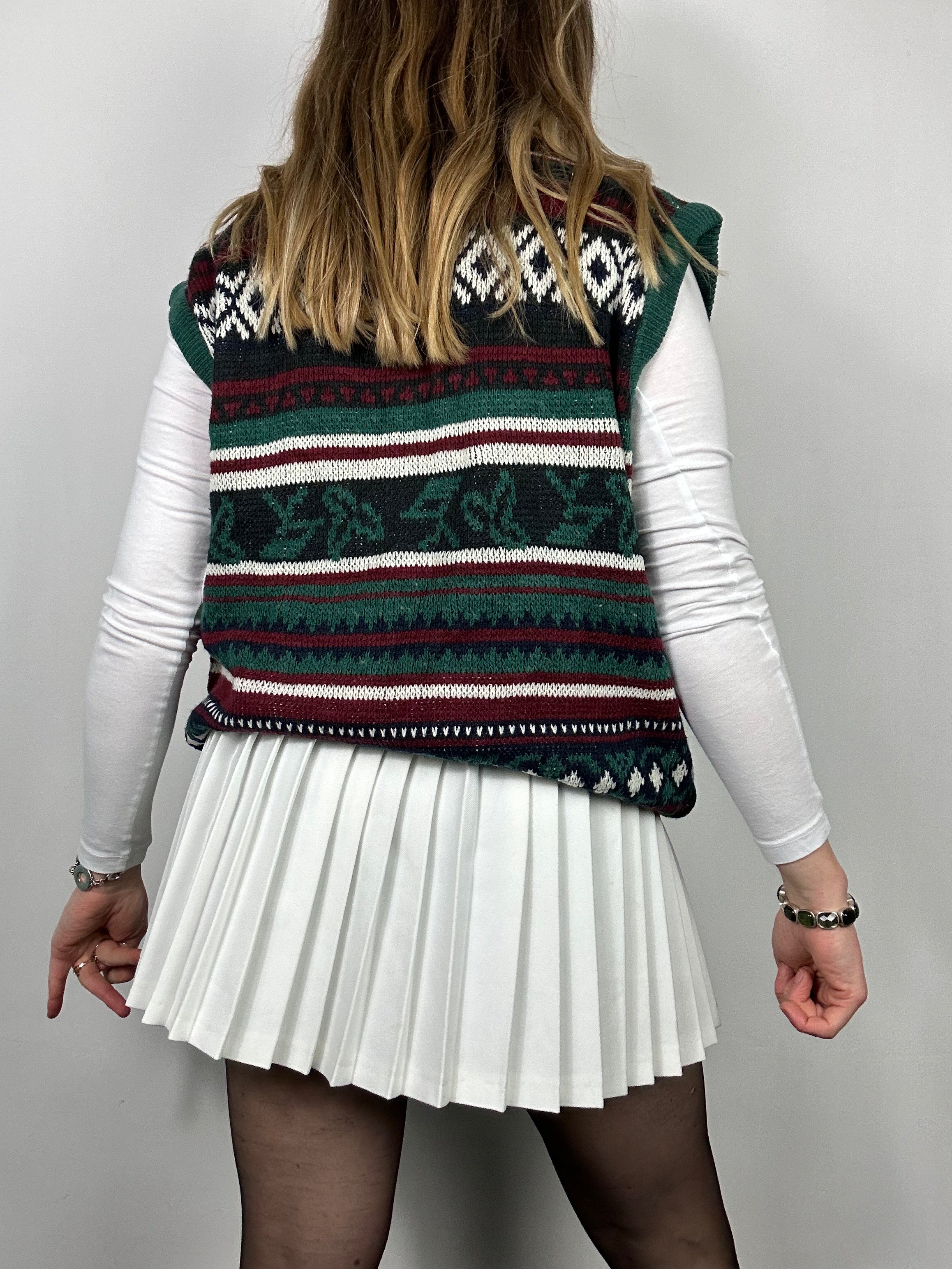 Knitted Sweater Vest Size L