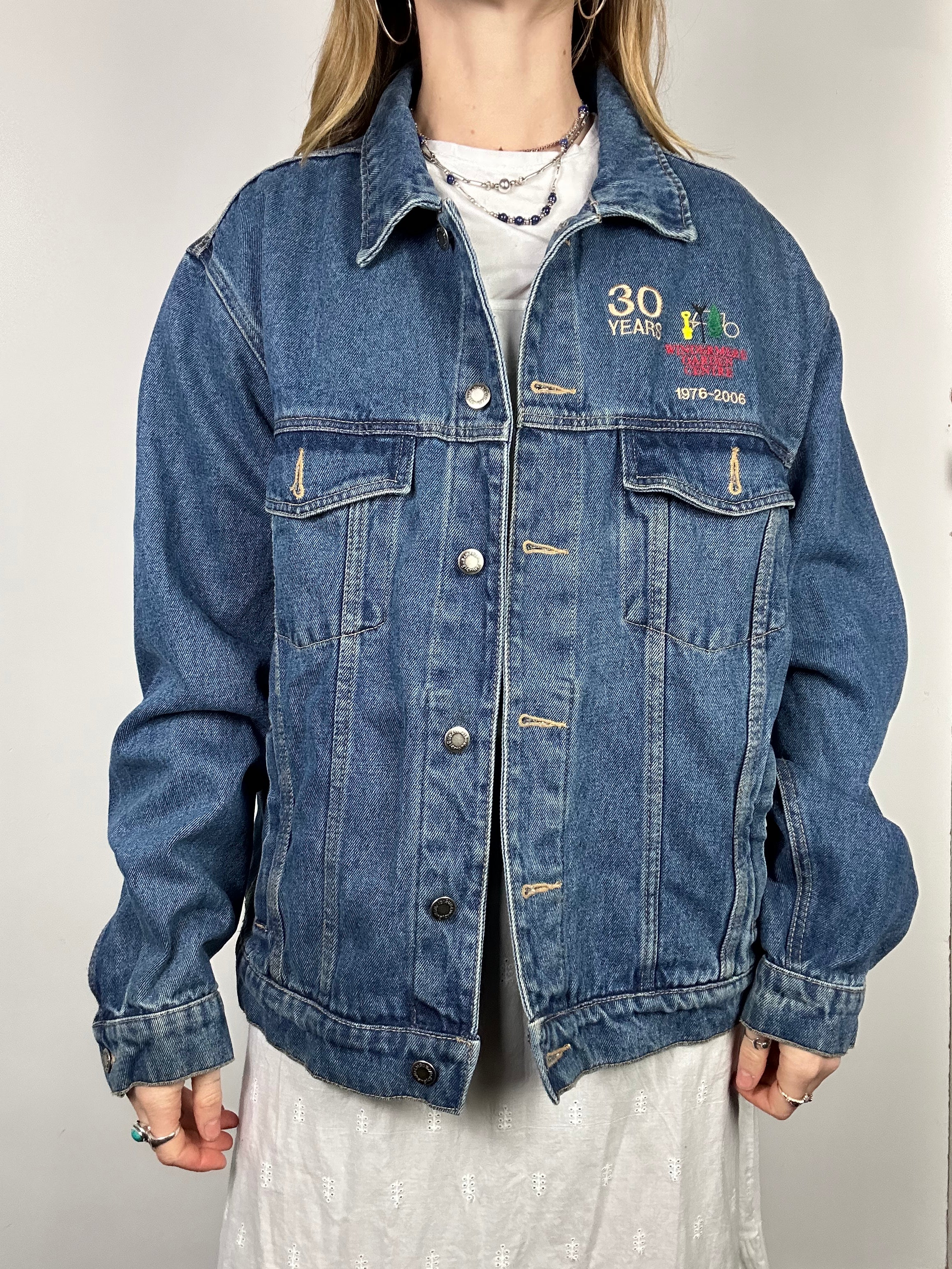 90's Embroidered Denim Jacket Size L