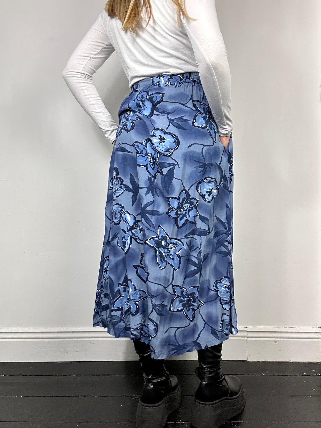 Blue 90's Maxi Skirt Size 10