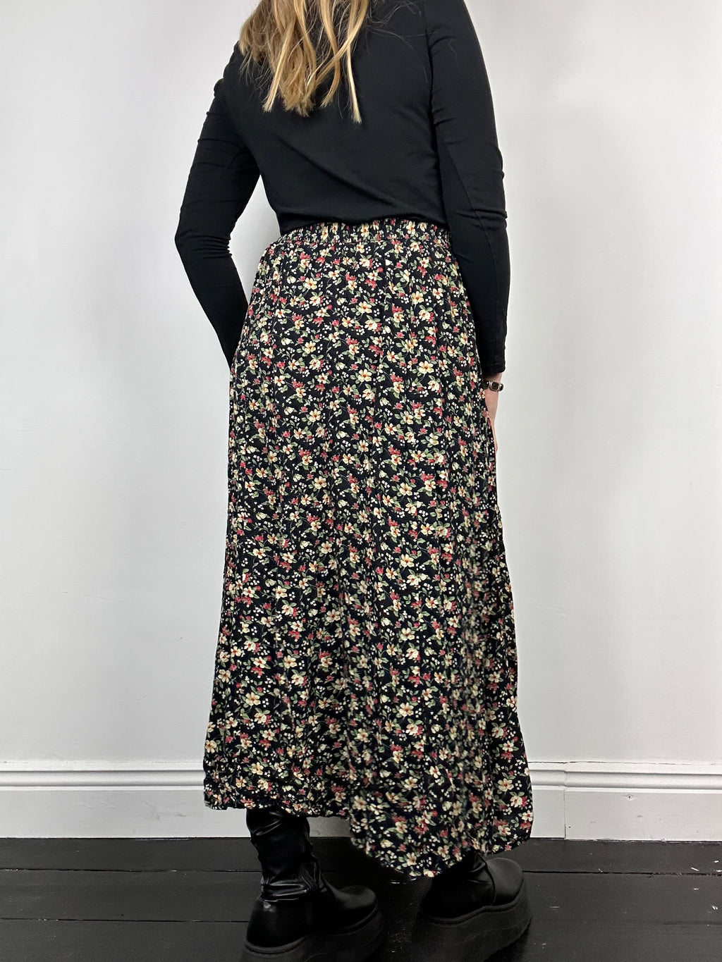 Floral 90's Maxi Skirt Size 8
