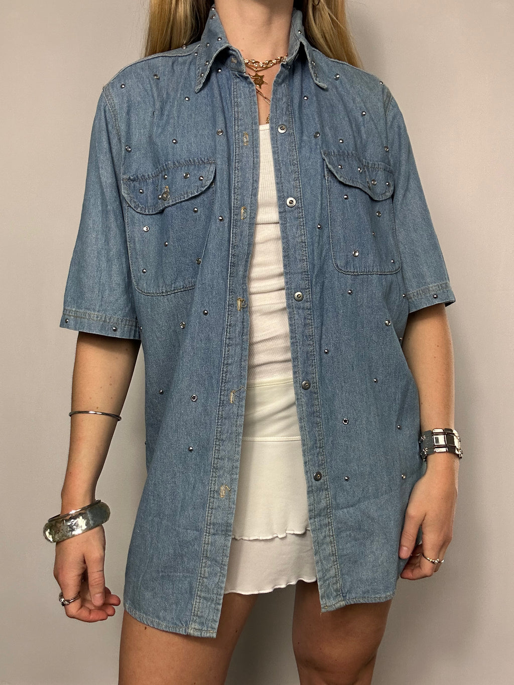 Studded Dimonte 90's Shirt Size M