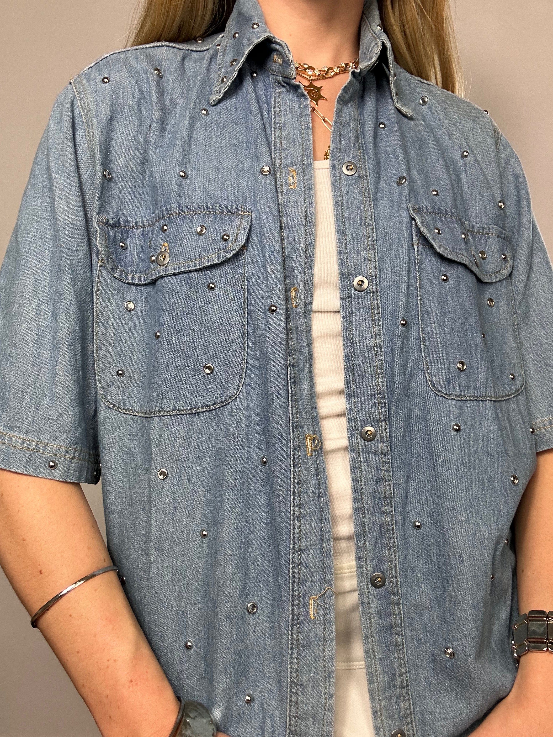 Studded Dimonte 90's Shirt Size M