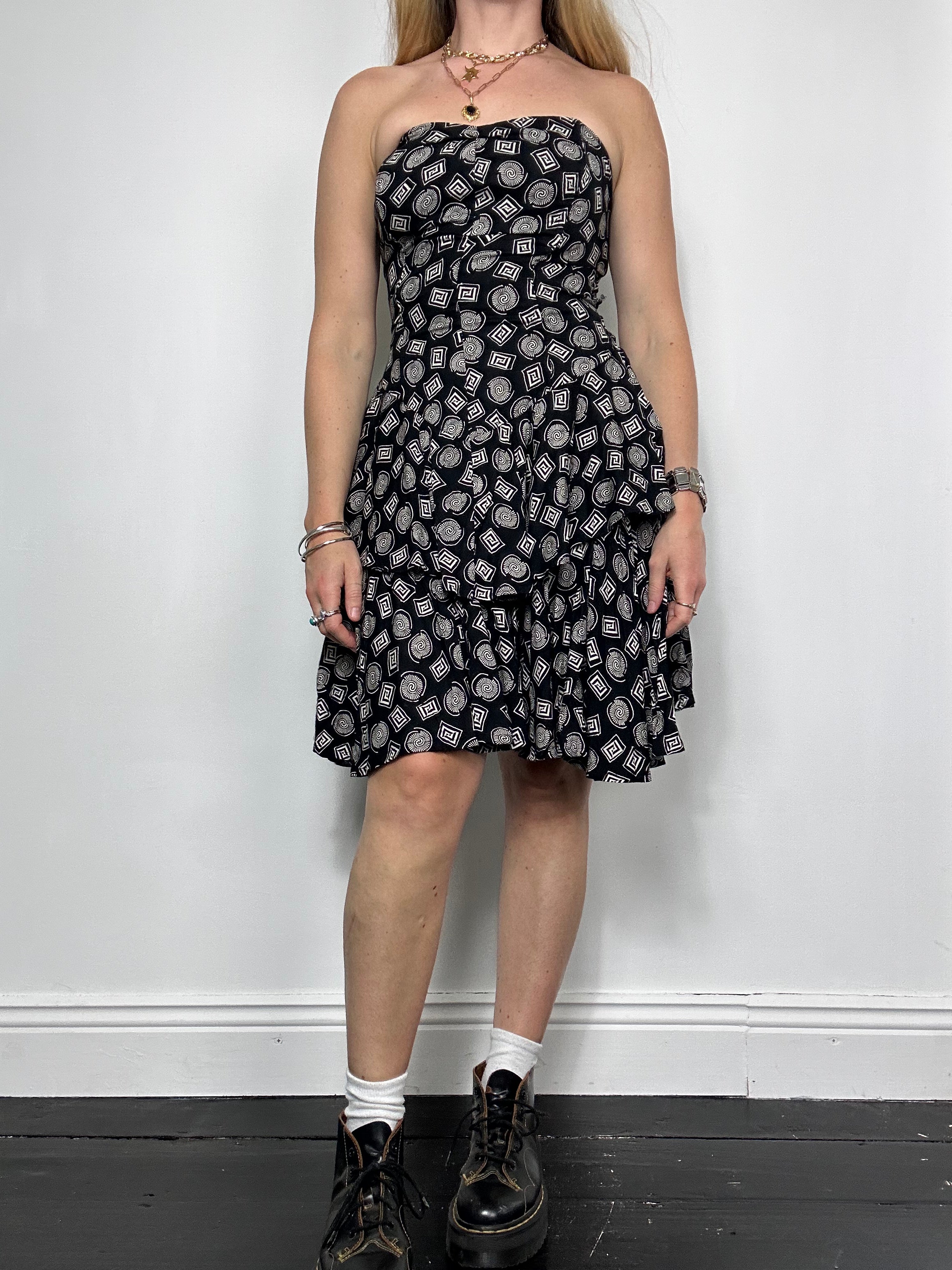 80's Ruffle Dress Size 8