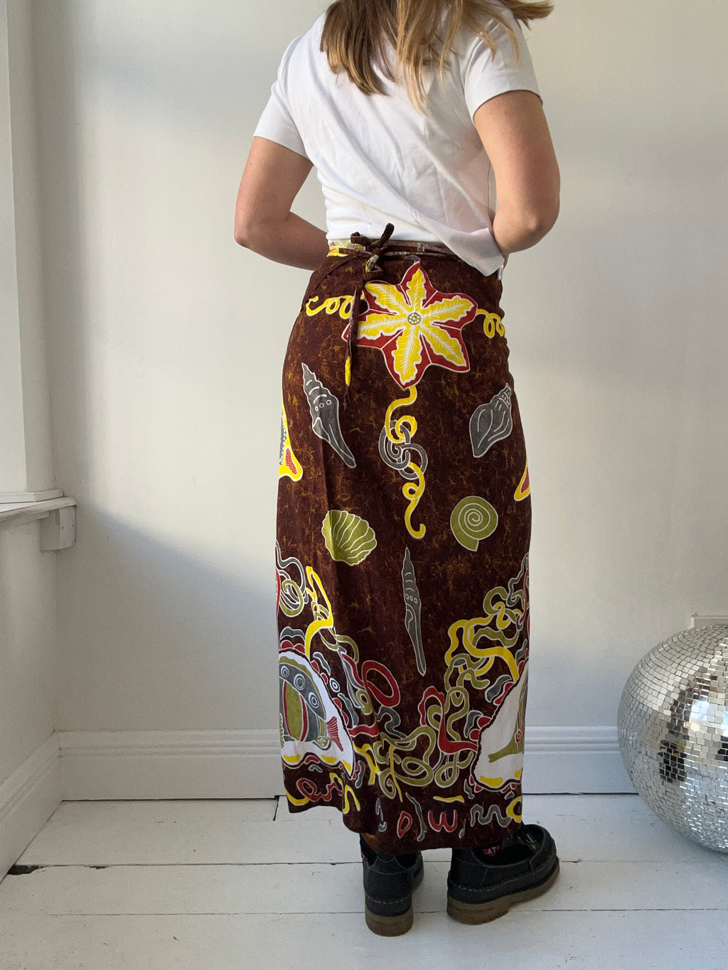 Brown Wrap Skirt 90's Size 6-14