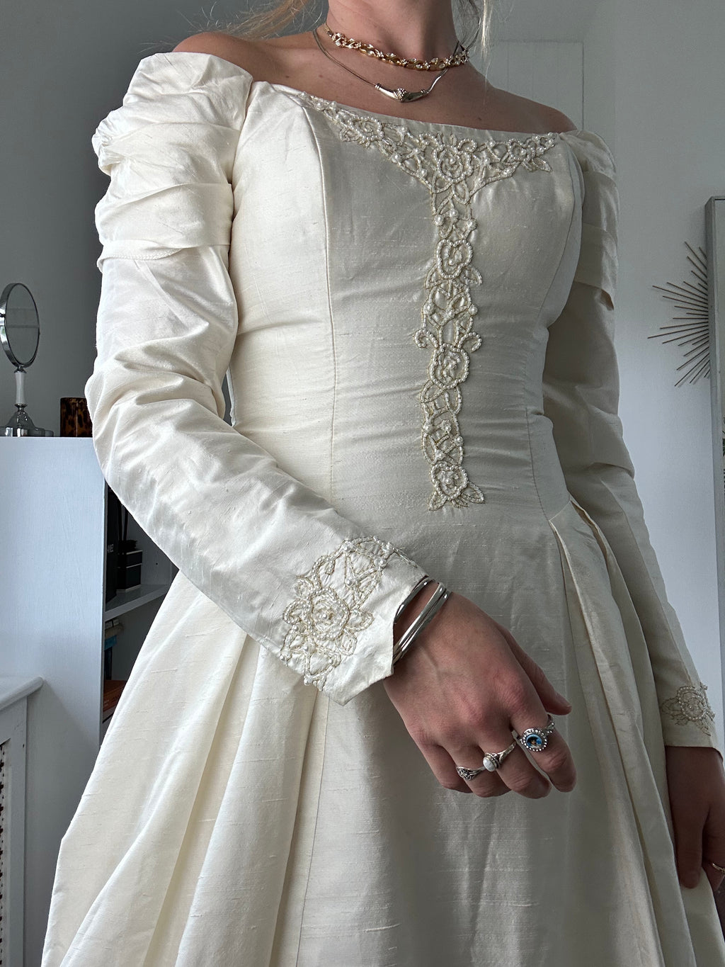 Off White Silk 1980's Wedding Gown Size 8