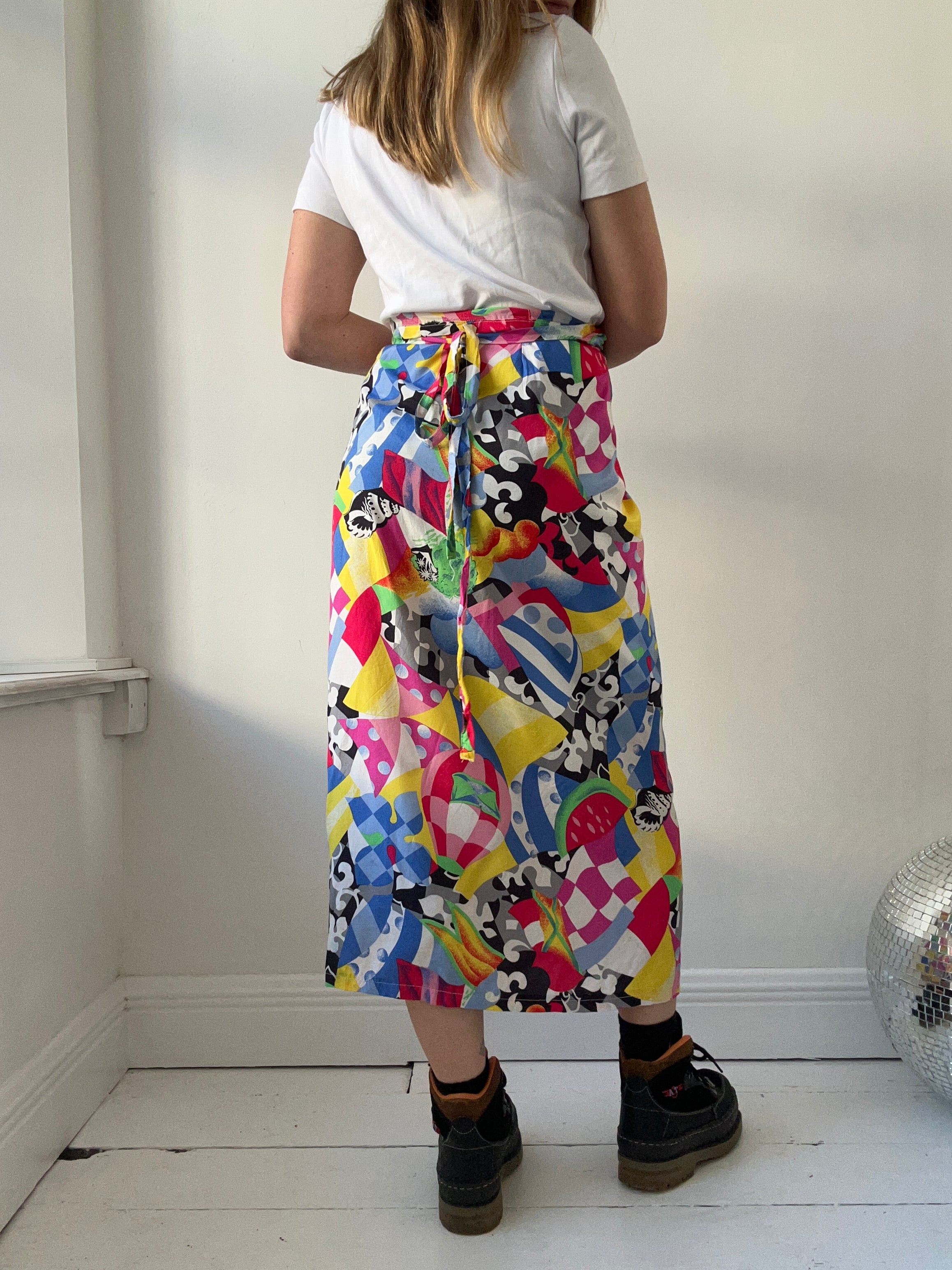 80's Geo Print Maxi Wrap Skirt size 6-12