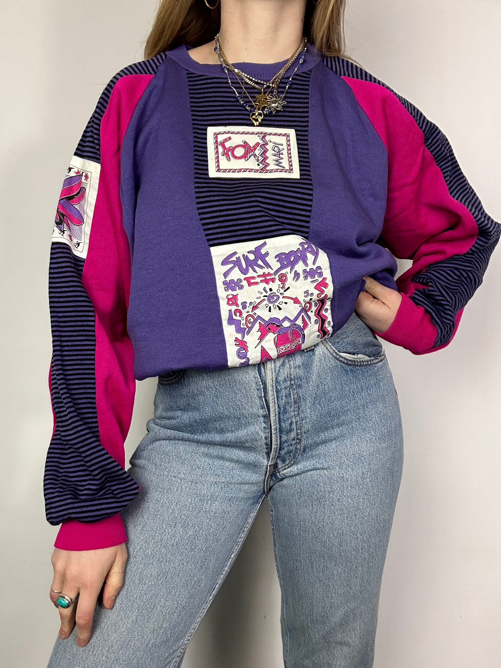 90's Surfing Sweater Size L