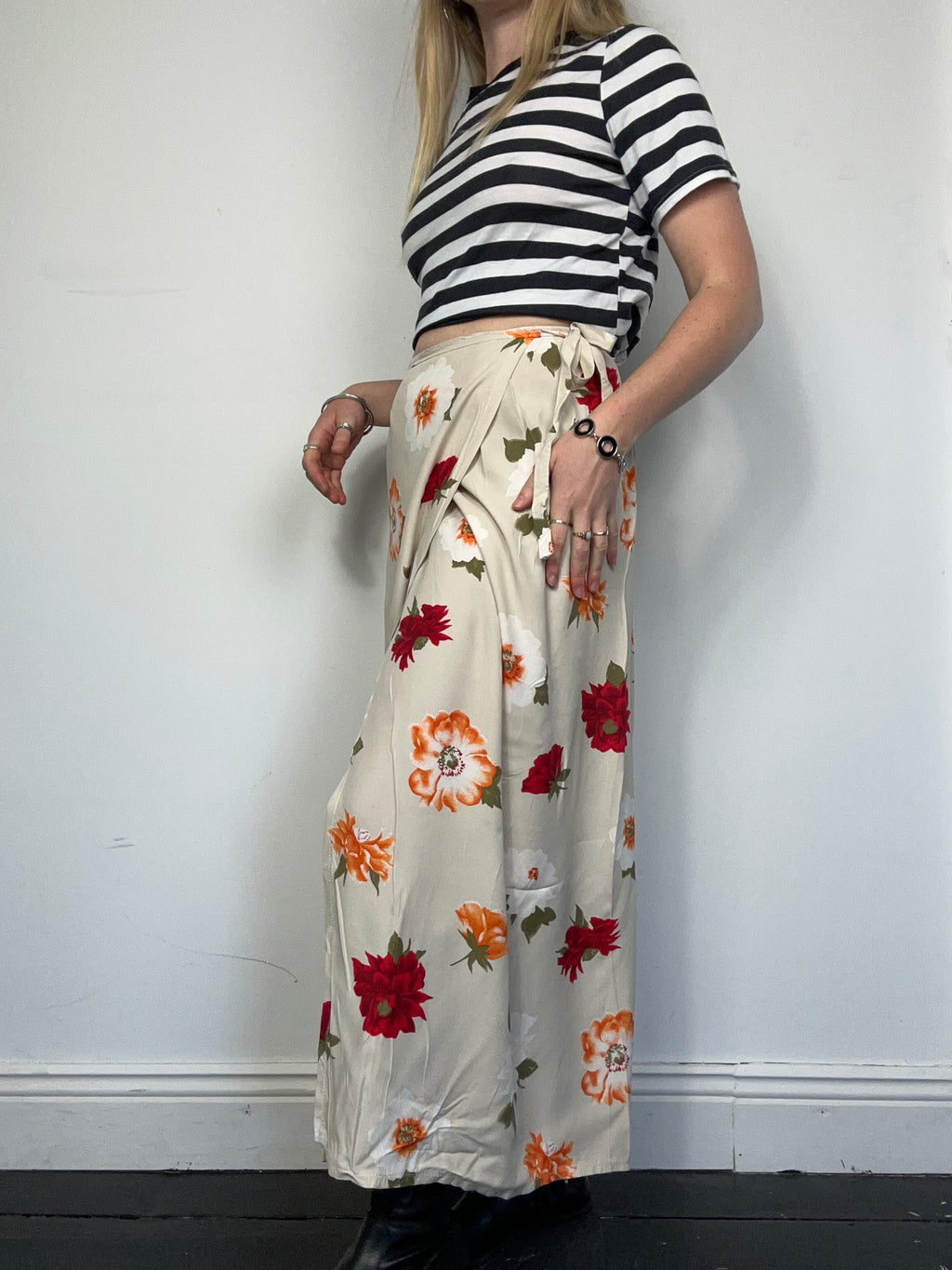 Cream Floral Wrap Skirt Size 8