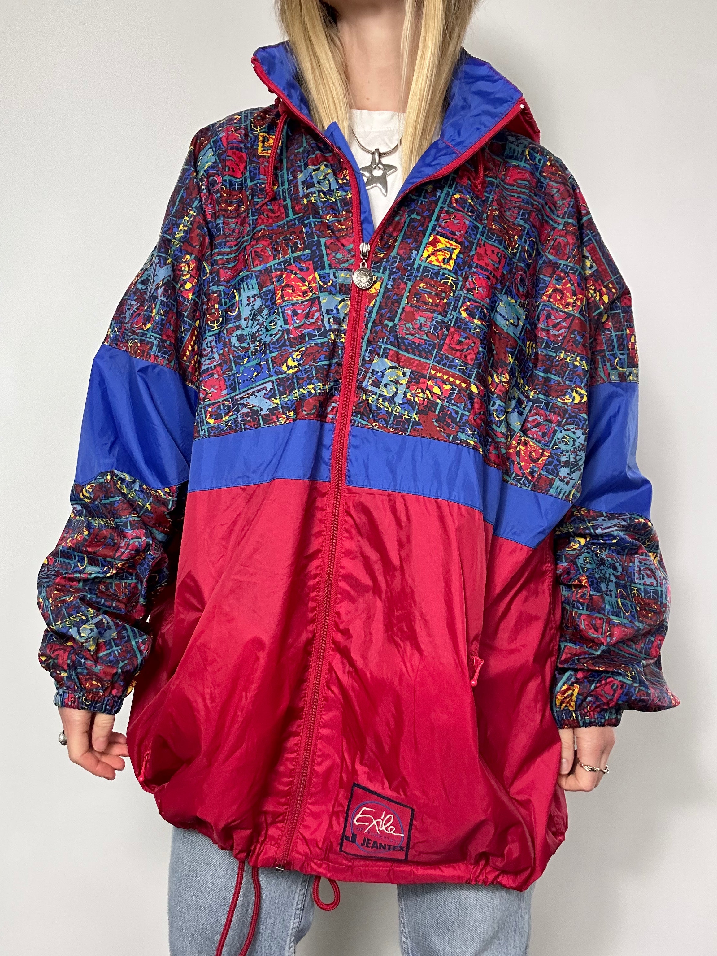 Red printed Raincoat 80's Size XL