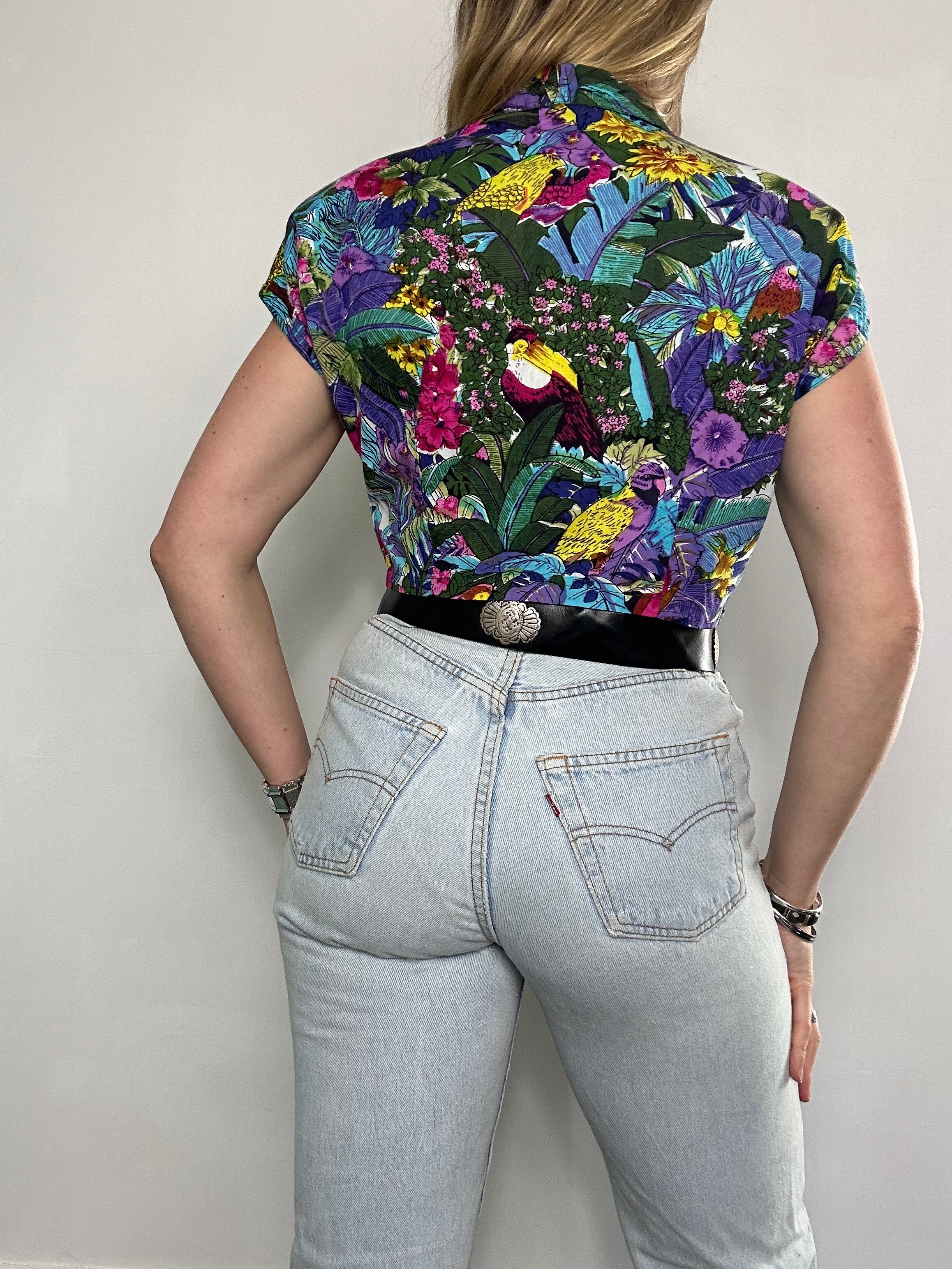 Cropped 80's Tropicana Shirt Size 8