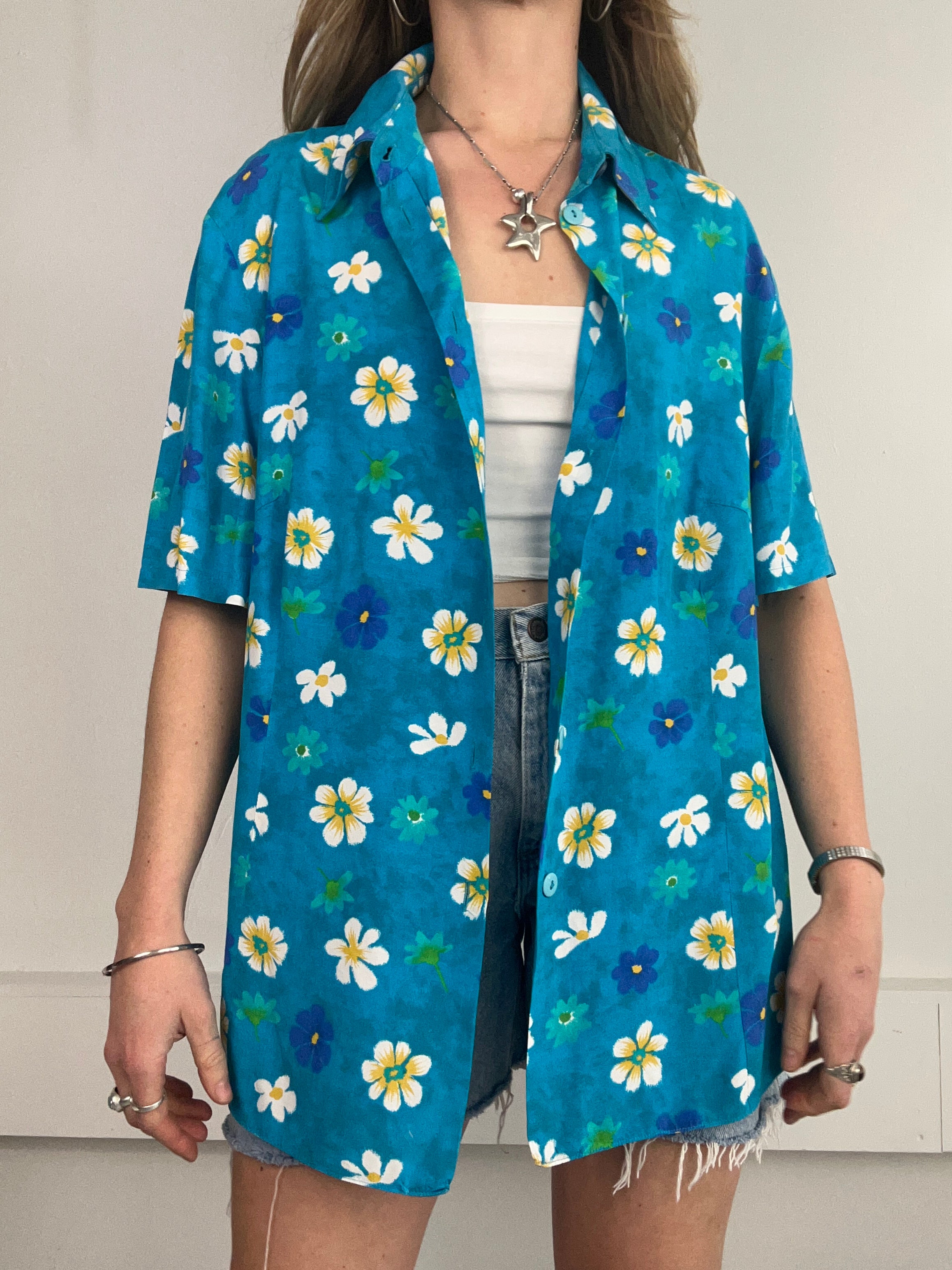 90's Floral Daisy Shirt Size L