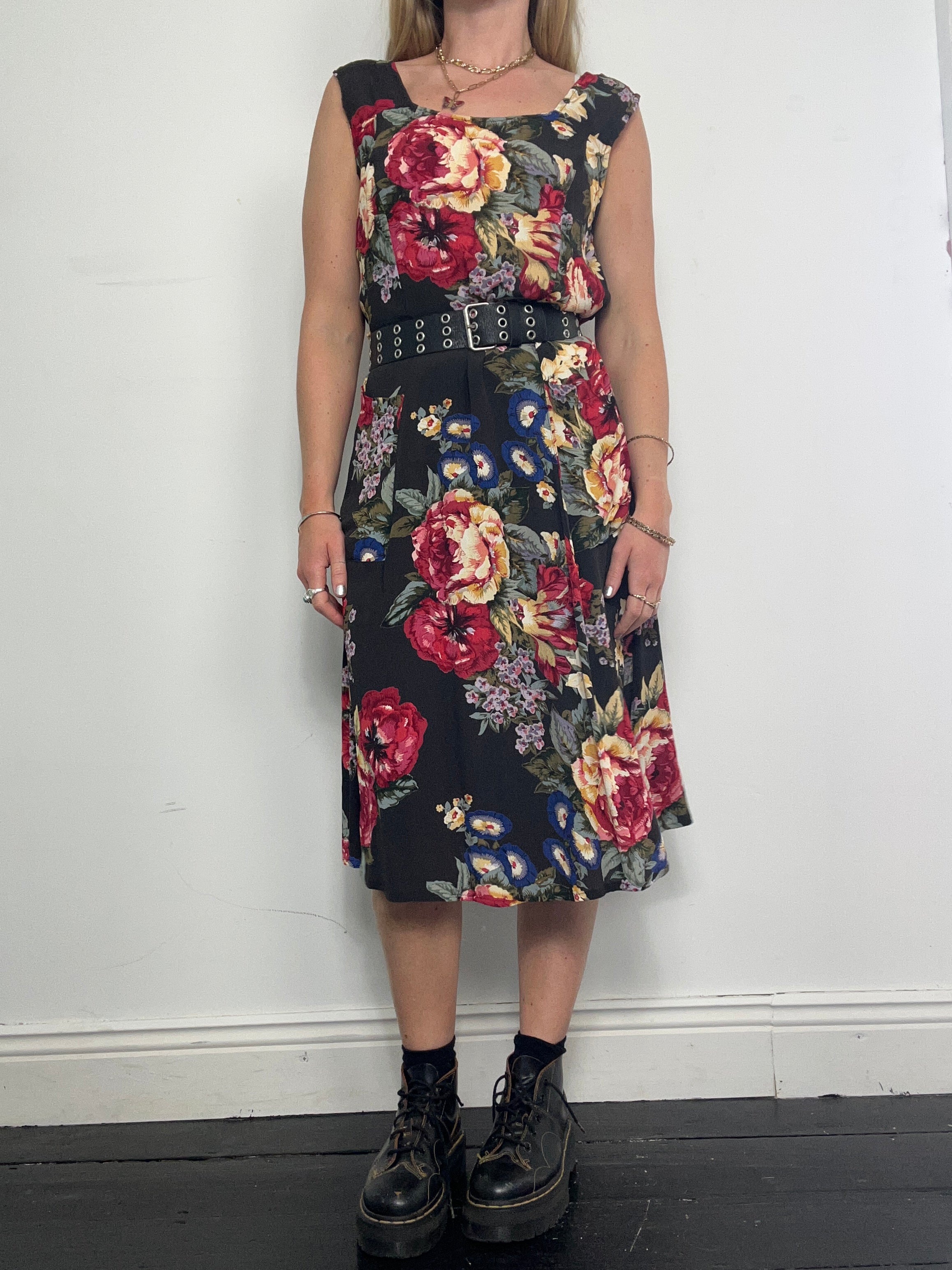 90's Floral midi Dress Size 10