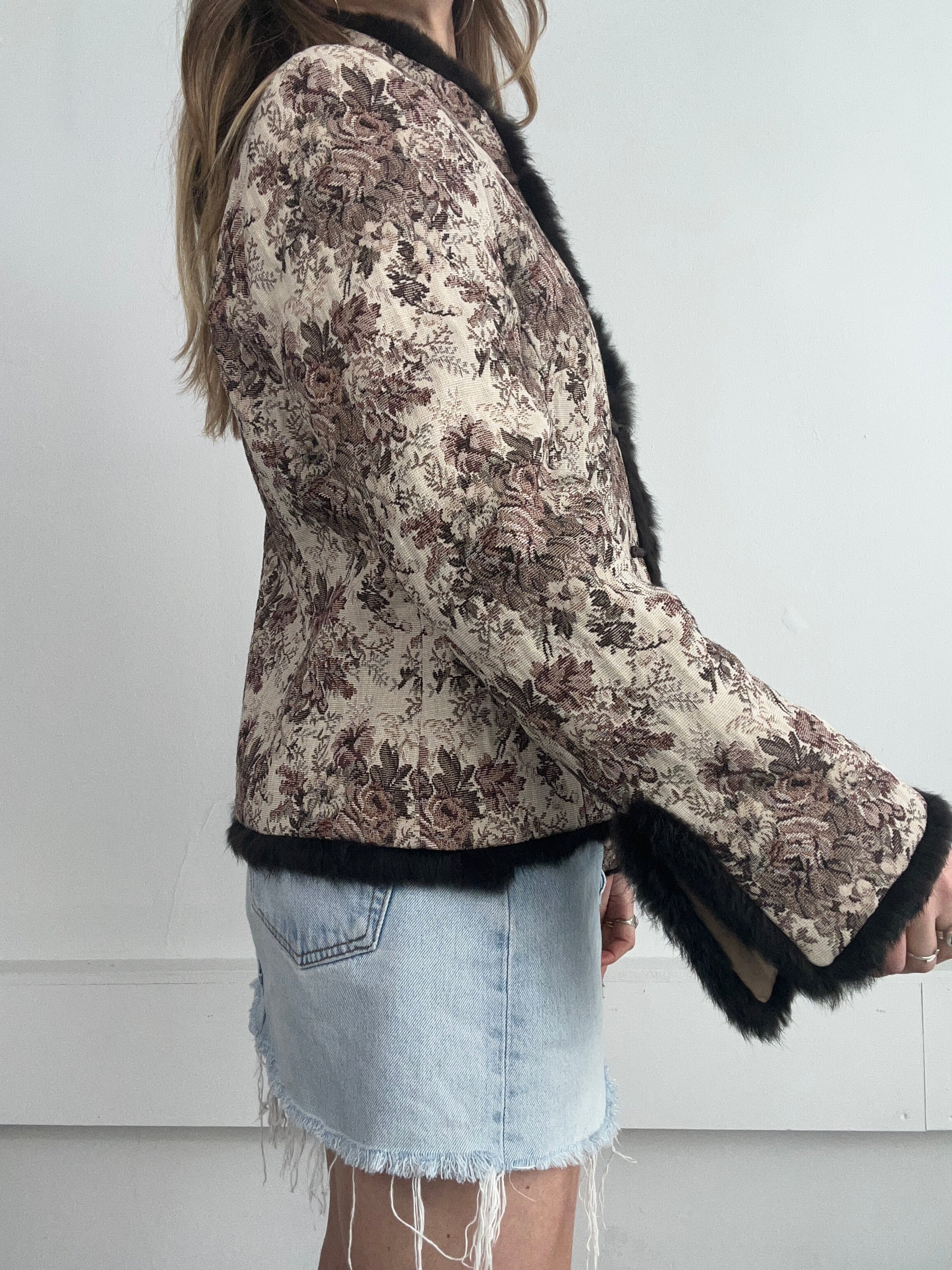 Frog Clasp Fur Trim Tapestry Jacket Size 10