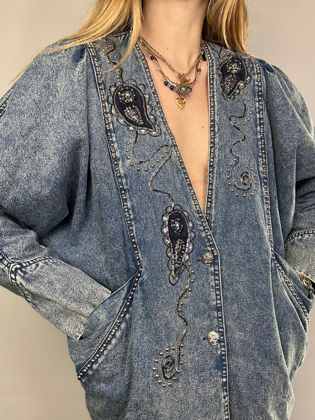 V Neck 80's Embroirered Denim Jacket Size 10